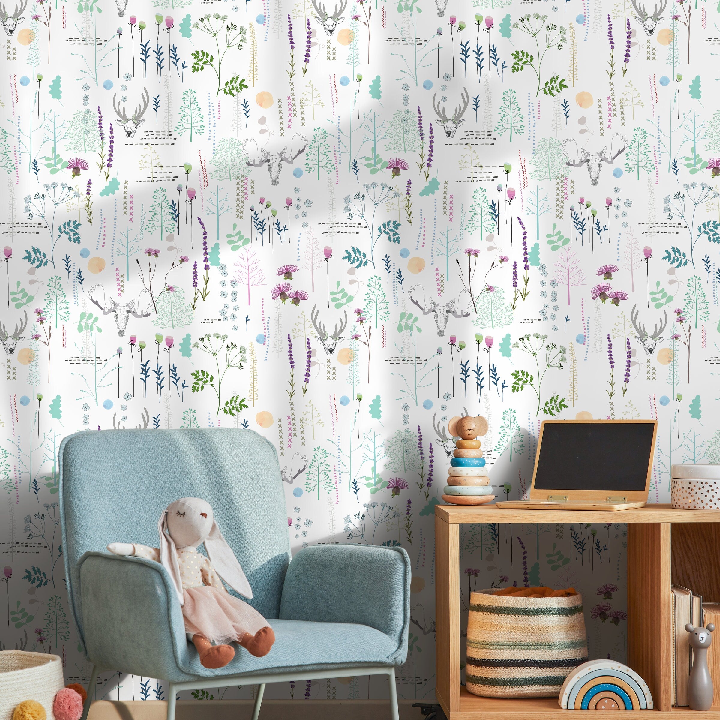 Floral Wallpaper With A Whimsical Deer Motif In Green And Purple - A303