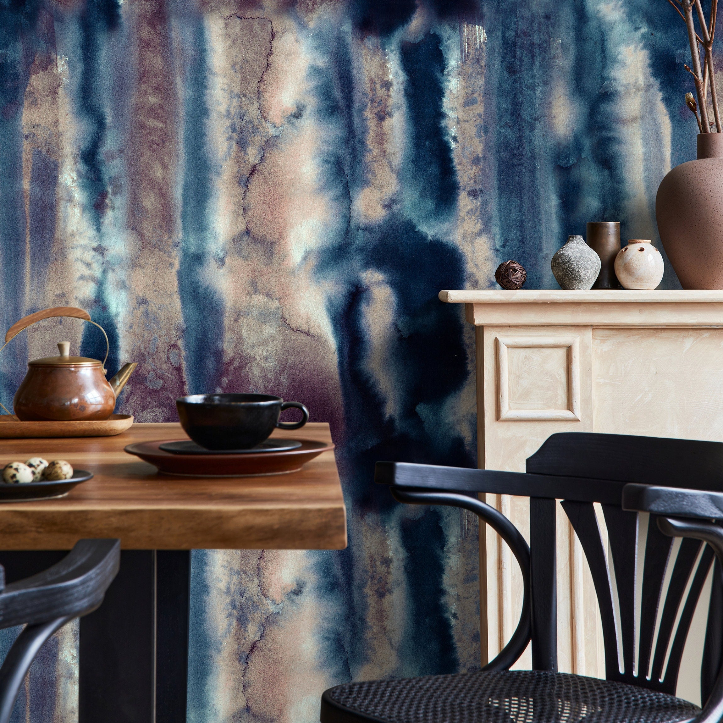 Abstract Wallpaper With A Vertical Watercolor Wash In Navy Blue, Brown, And Taupe - A405