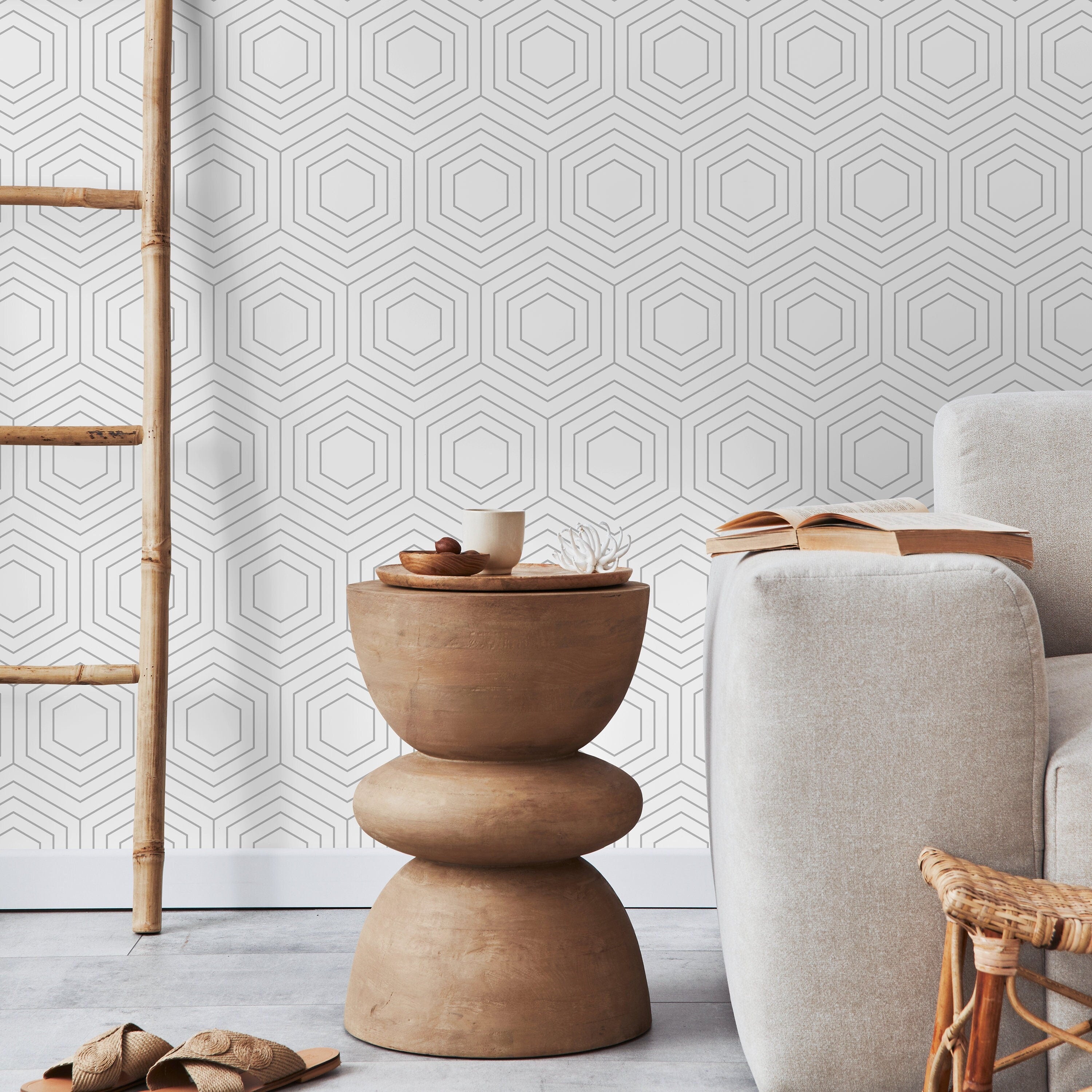 Geometric Wallpaper With A Minimalist Hexagon Line Art In Gray - A453