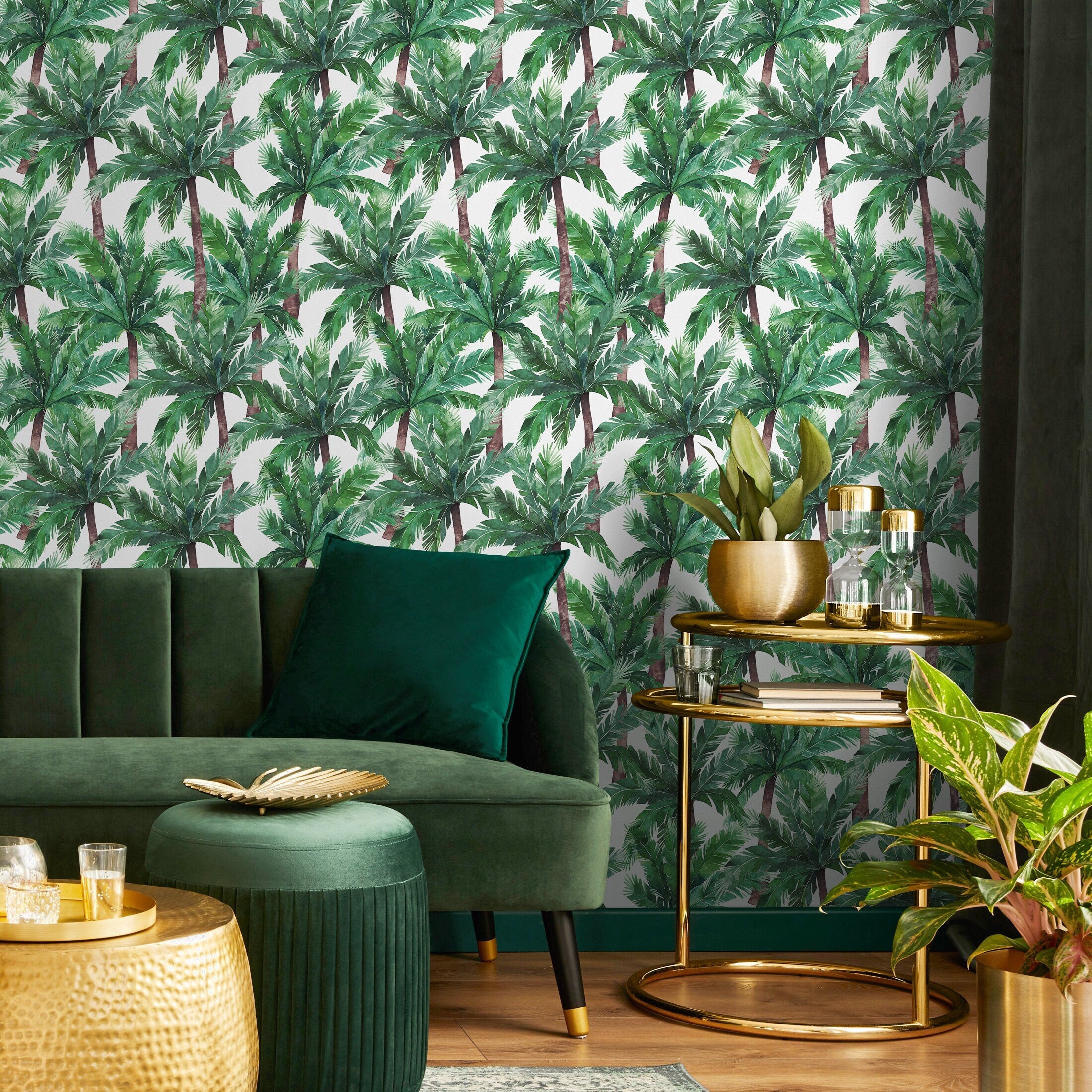 Tropical Wallpaper With A Watercolor Palm Tree Motif In Green And Brown - A019