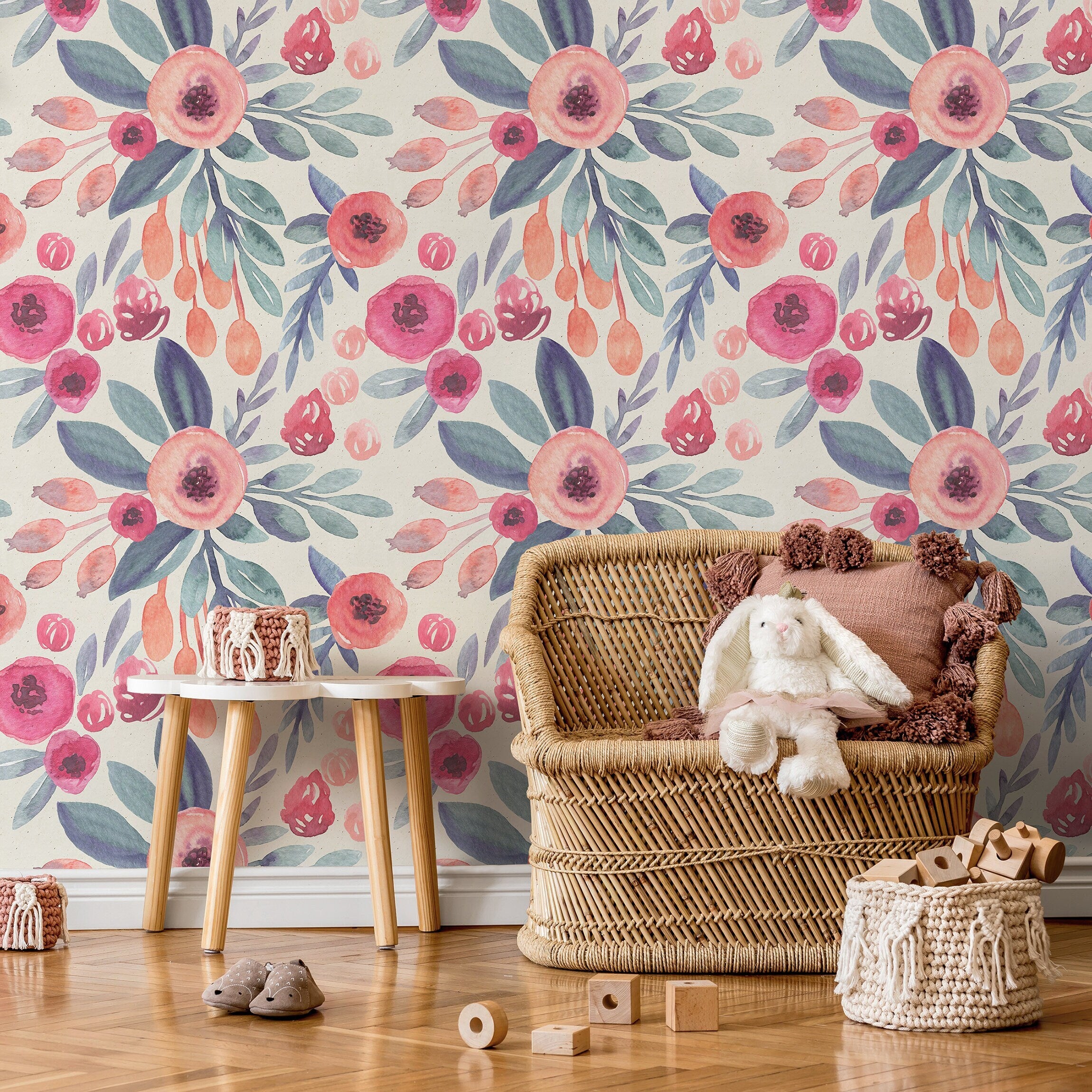 Floral Wallpaper Featuring A Watercolor Motif In Pink, Blue, And Peach - A264