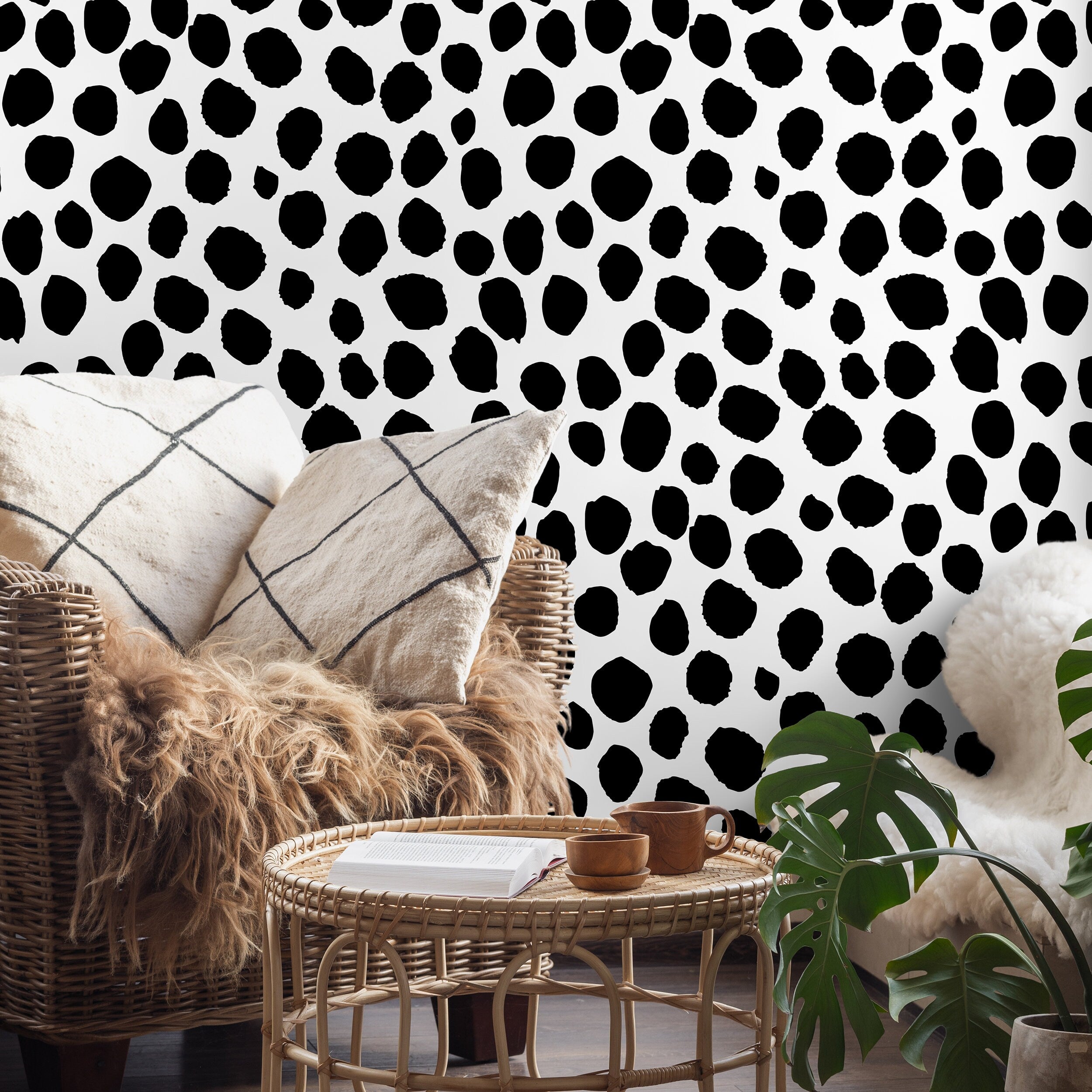 Animal Print Wallpaper With Organic Dalmatian Spots In Black And White - A325