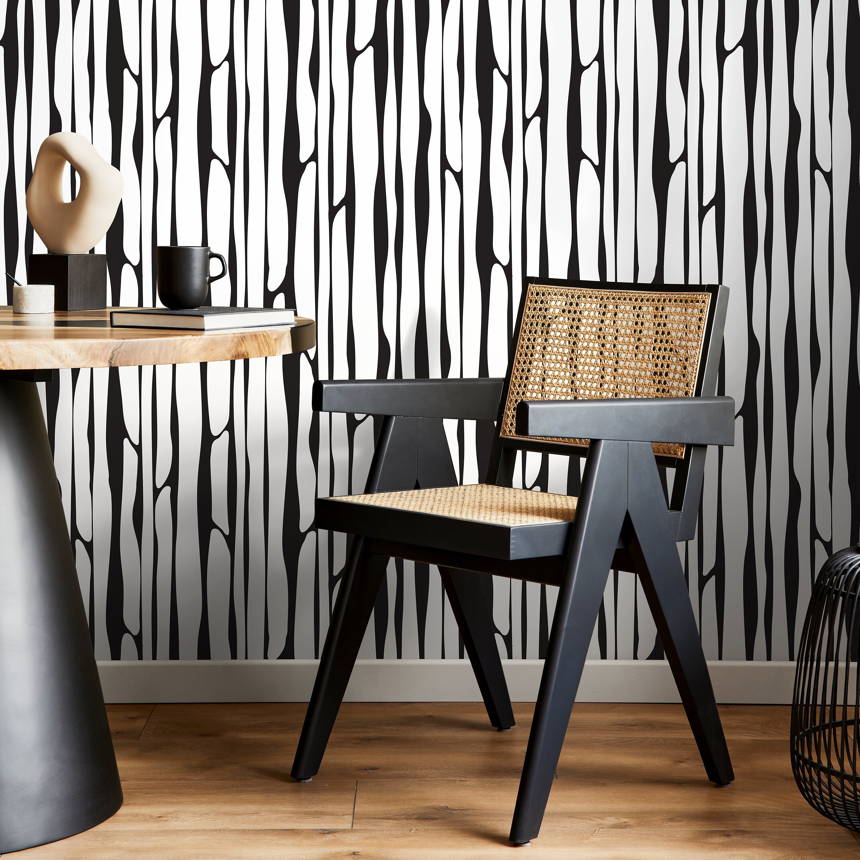 Abstract Wallpaper With Wavy Vertical Stripes In Black And White - A482