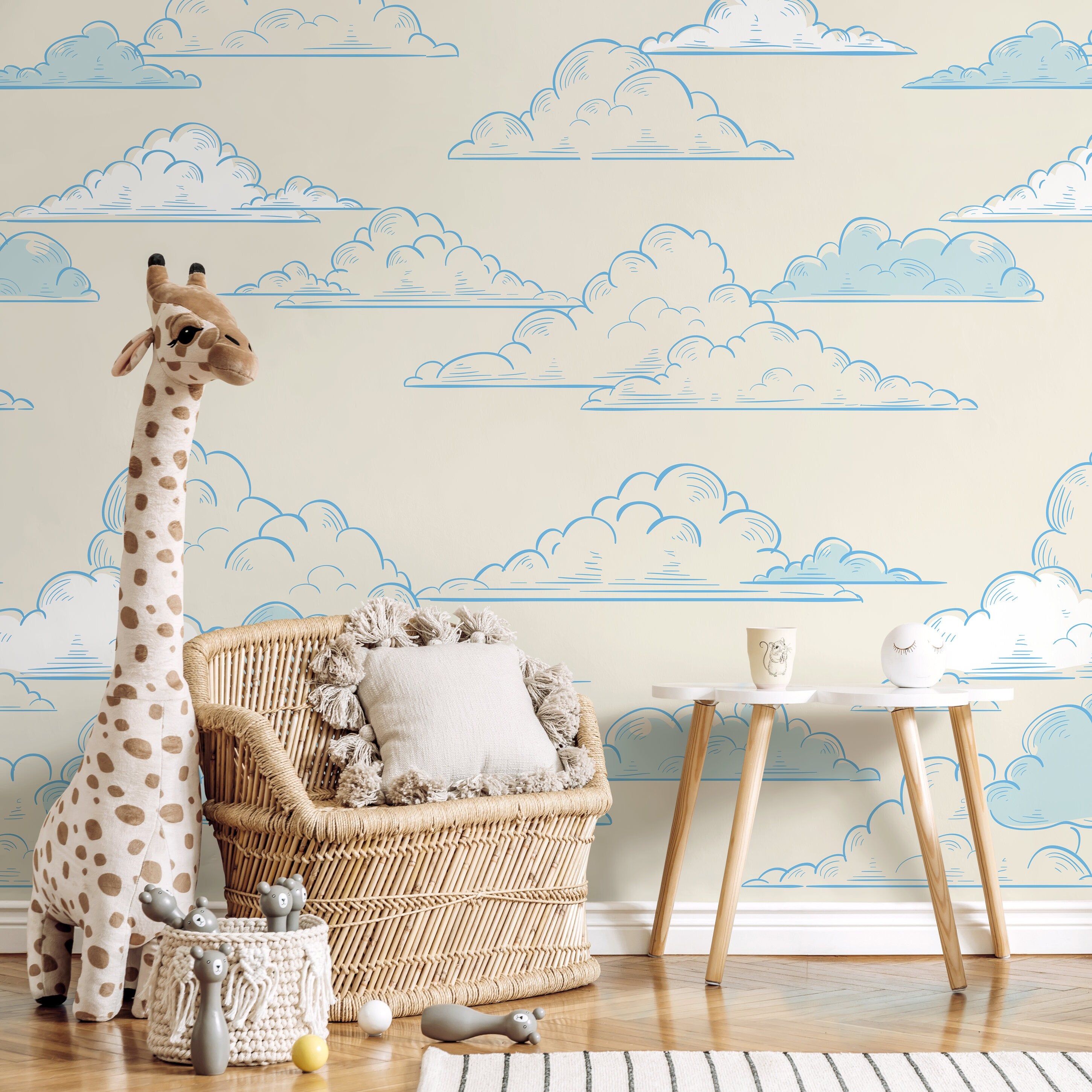 Clouds Wallpaper With A Hand-drawn Motif In Blue And Beige - A579