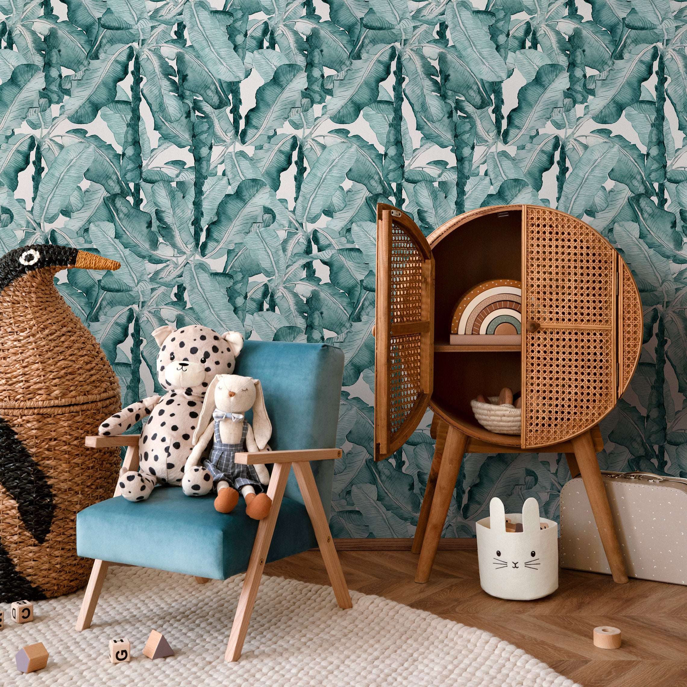 Tropical Wallpaper With A Watercolor Banana Leaf Motif In Green - A245