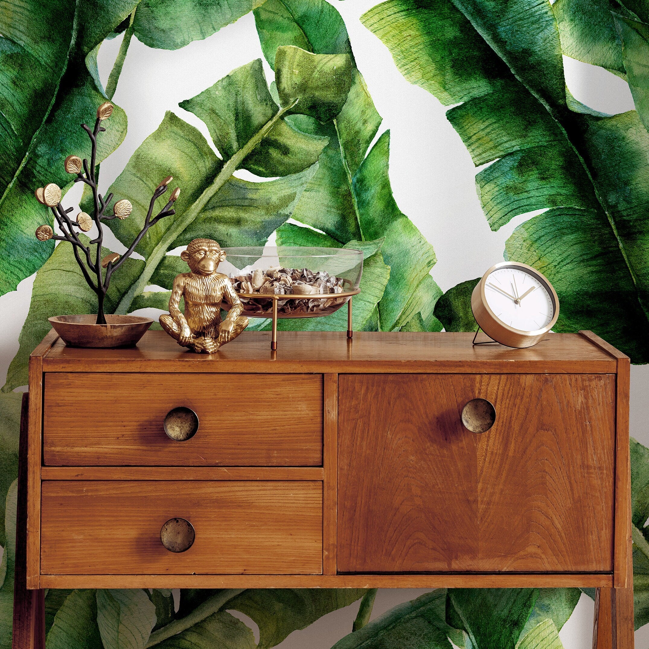 Tropical Wallpaper With A Watercolor Banana Leaf Motif In Green - A498