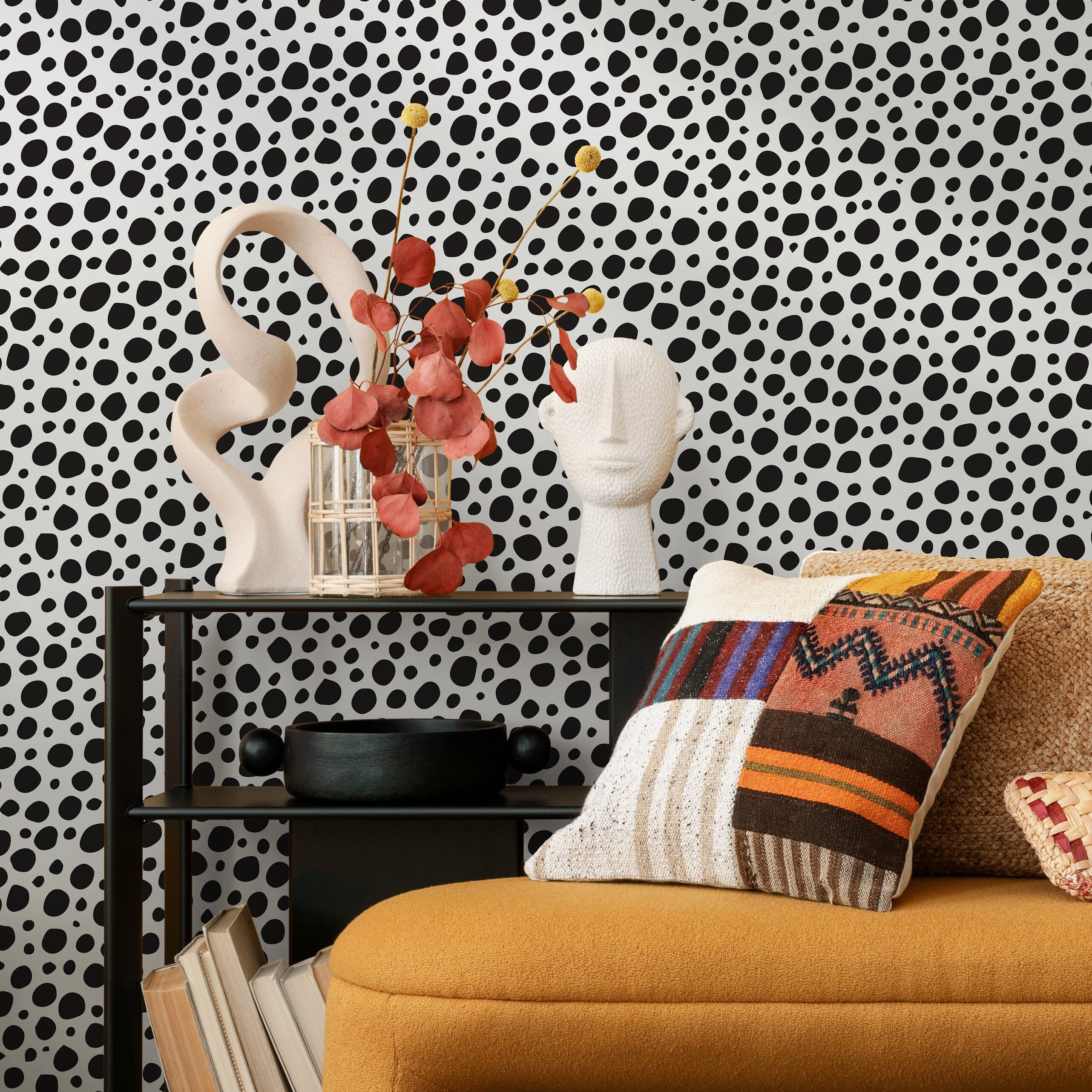 Animal Print Wallpaper With An Abstract Dalmatian Motif In Black And White - A641