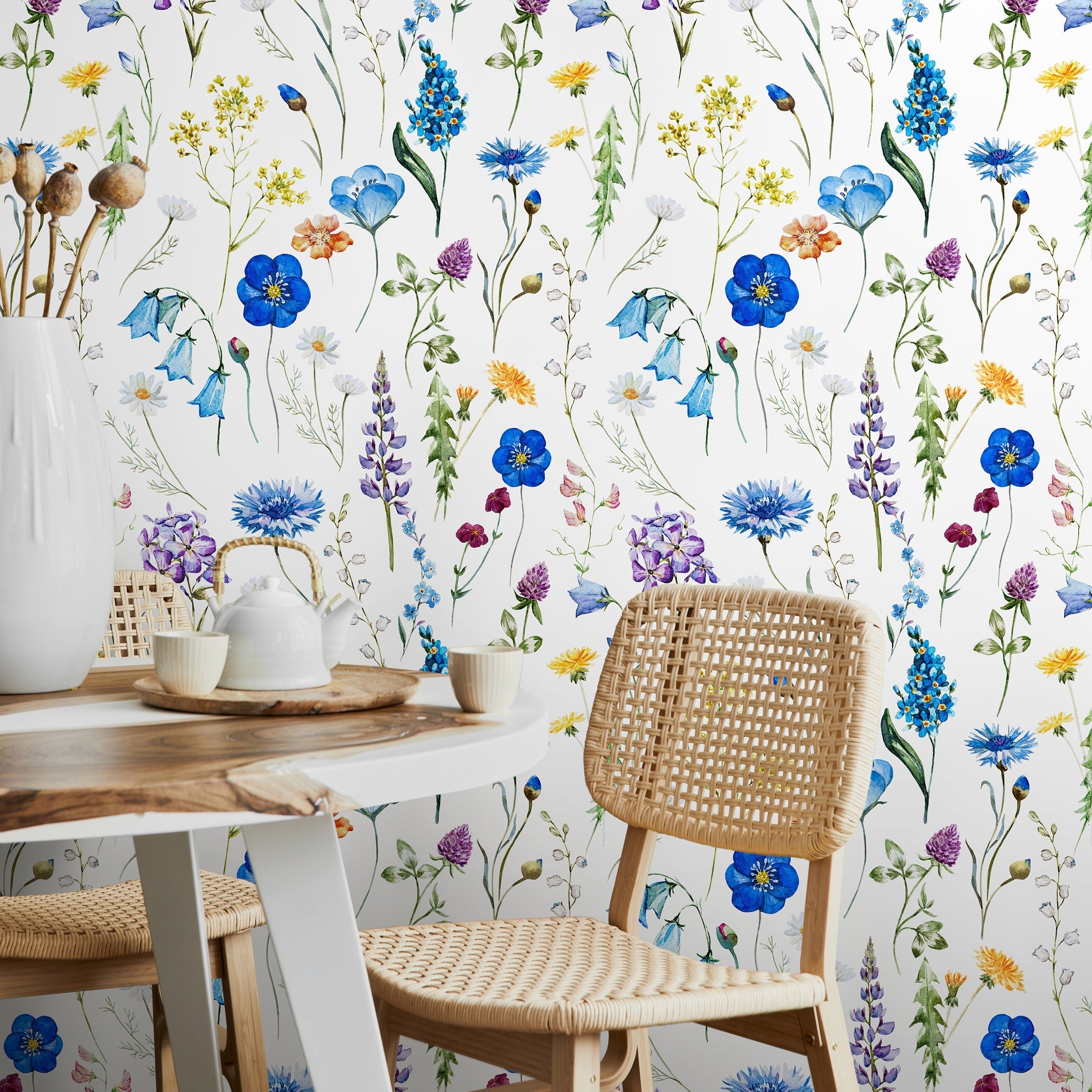 Floral Wallpaper With Watercolor Wildflowers In Blue, Purple, And Yellow - A694