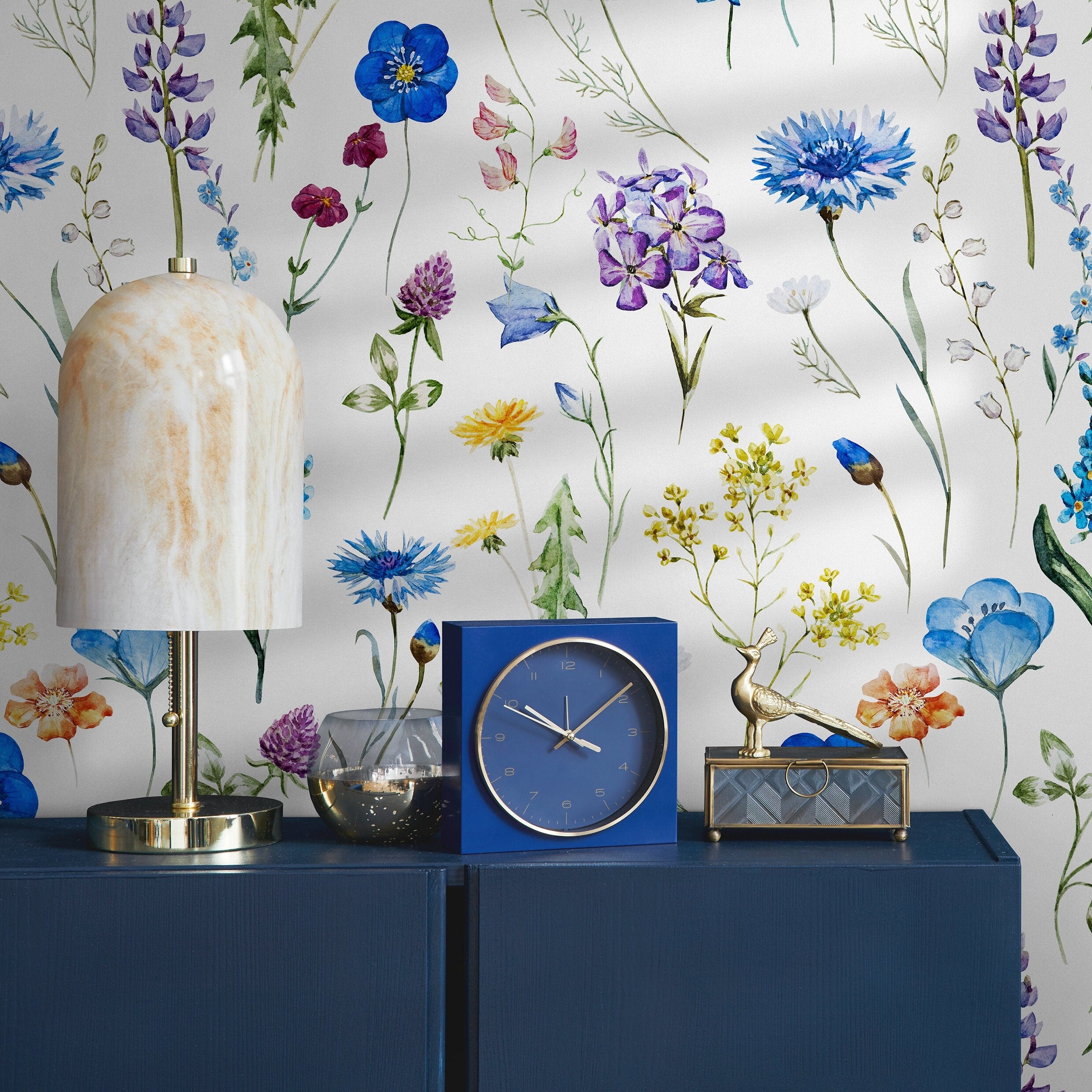 Floral Wallpaper With Watercolor Wildflowers In Blue, Purple, And Yellow - A694