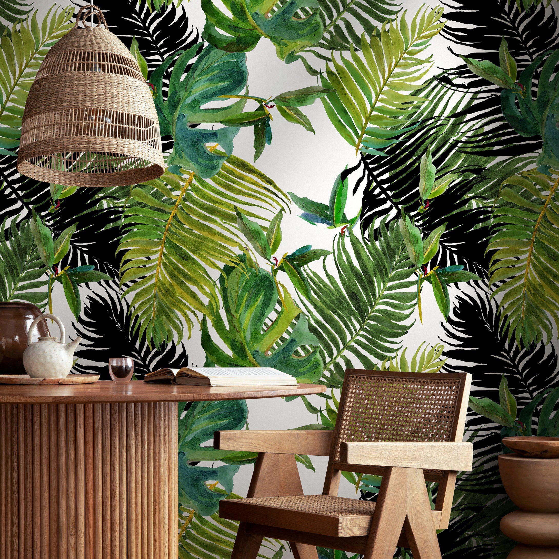 Tropical Wallpaper With Watercolor Palm Leaves In Green And Black - A767