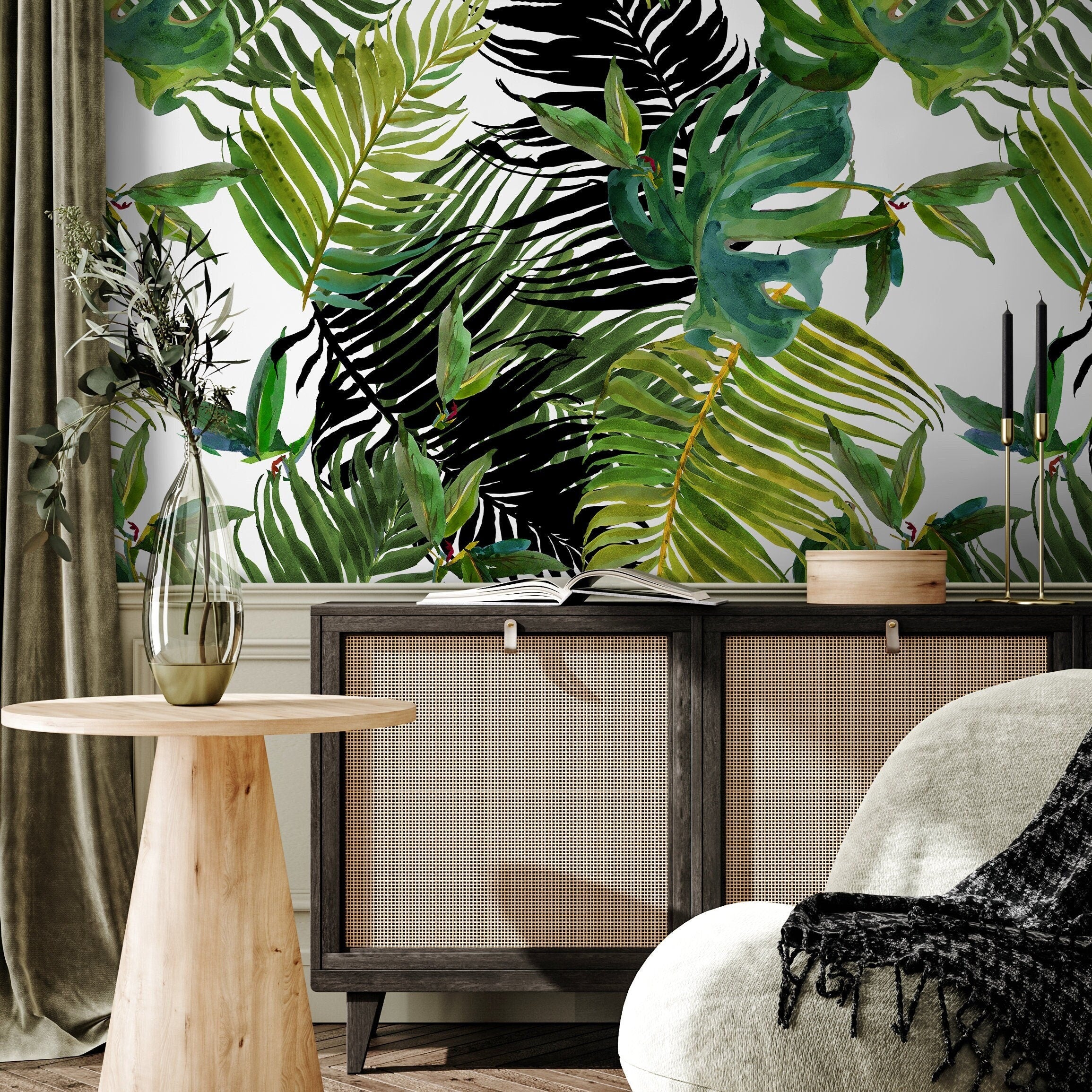 Tropical Wallpaper With Watercolor Palm Leaves In Green And Black - A767