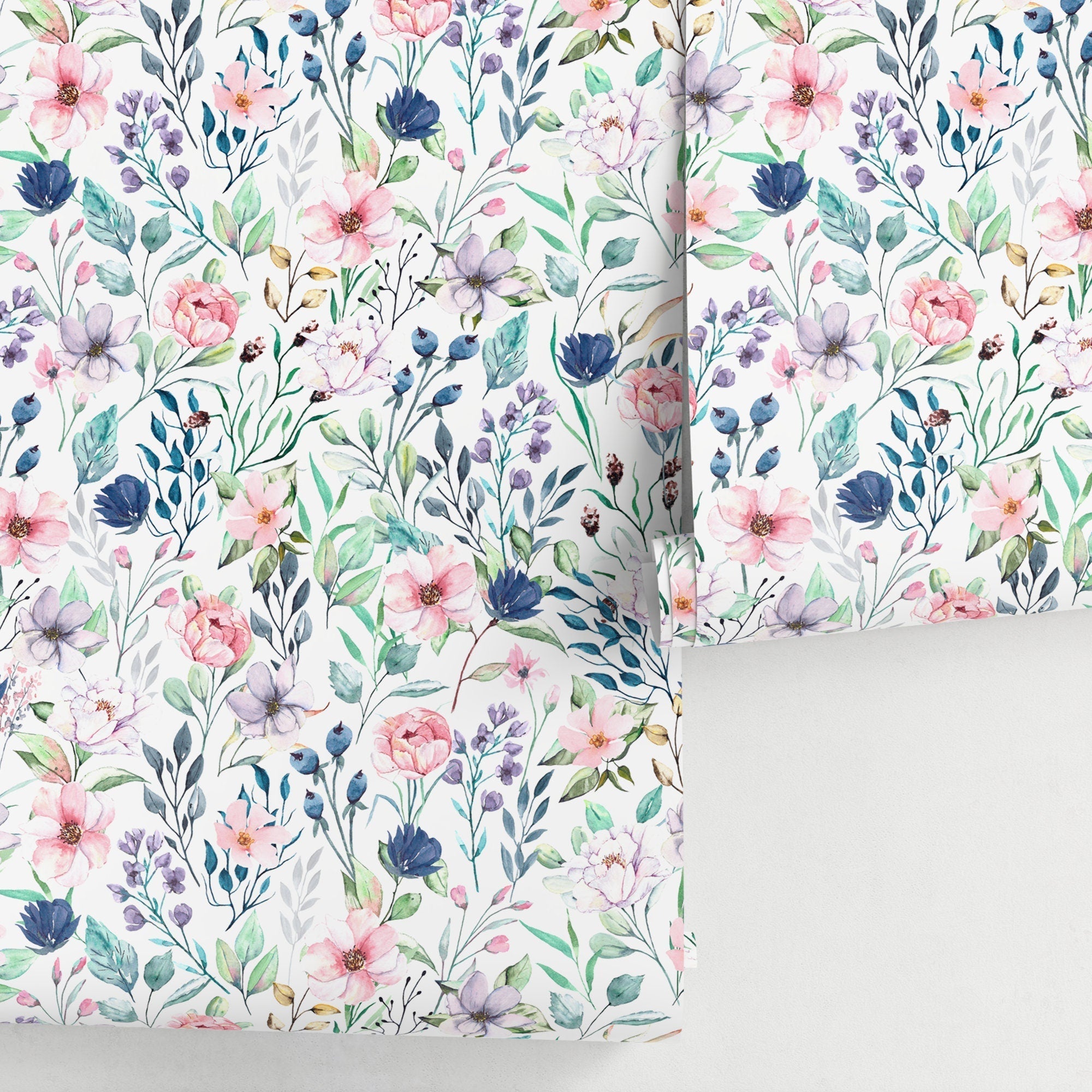 Floral Wallpaper With Watercolor Wildflowers In Pink, Blue, And Purple - A711