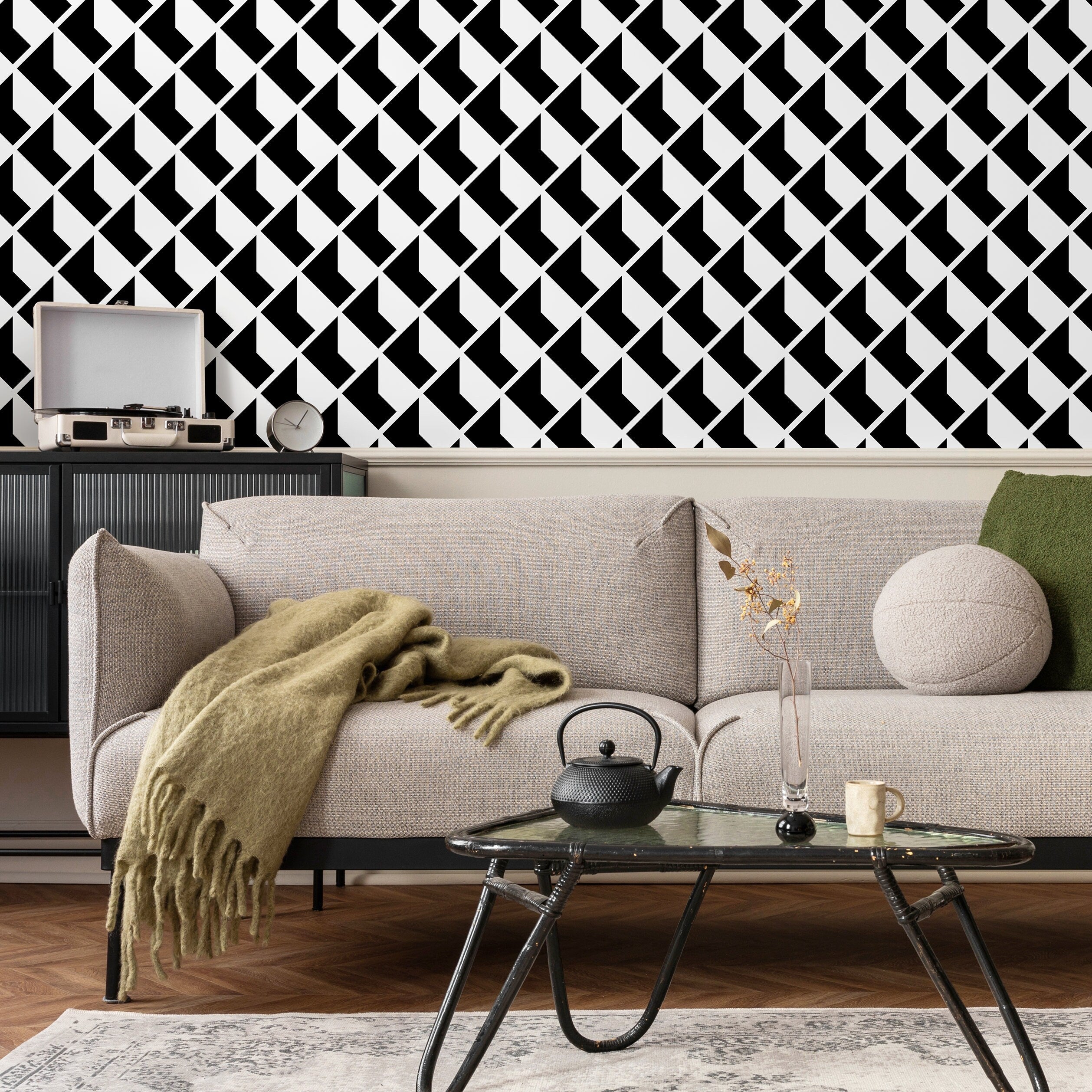 Geometric Wallpaper With An Interlocking Arrow Motif In Black And White - A823