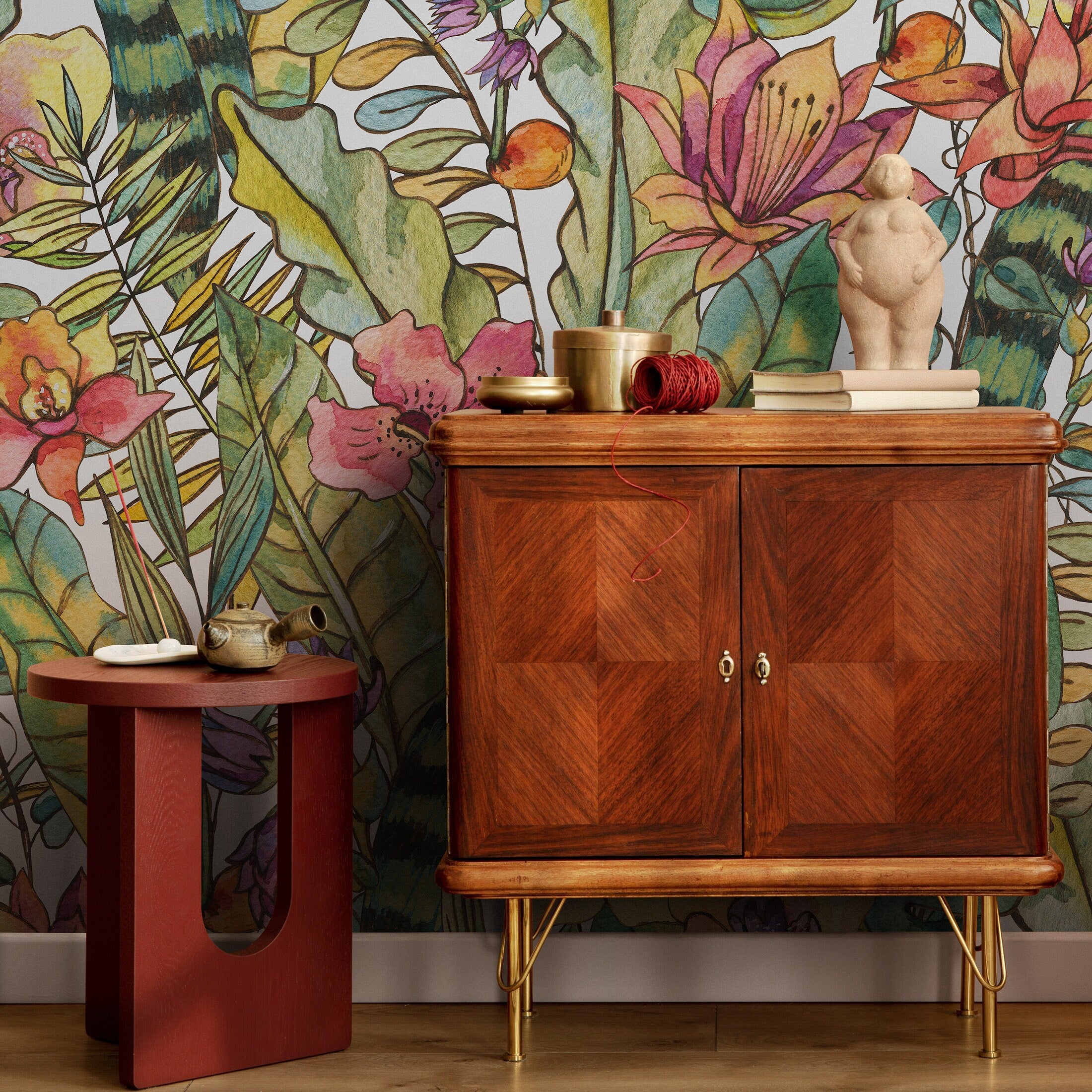 Tropical Wallpaper With A Watercolor Jungle Motif In Green, Pink, And Orange - A896