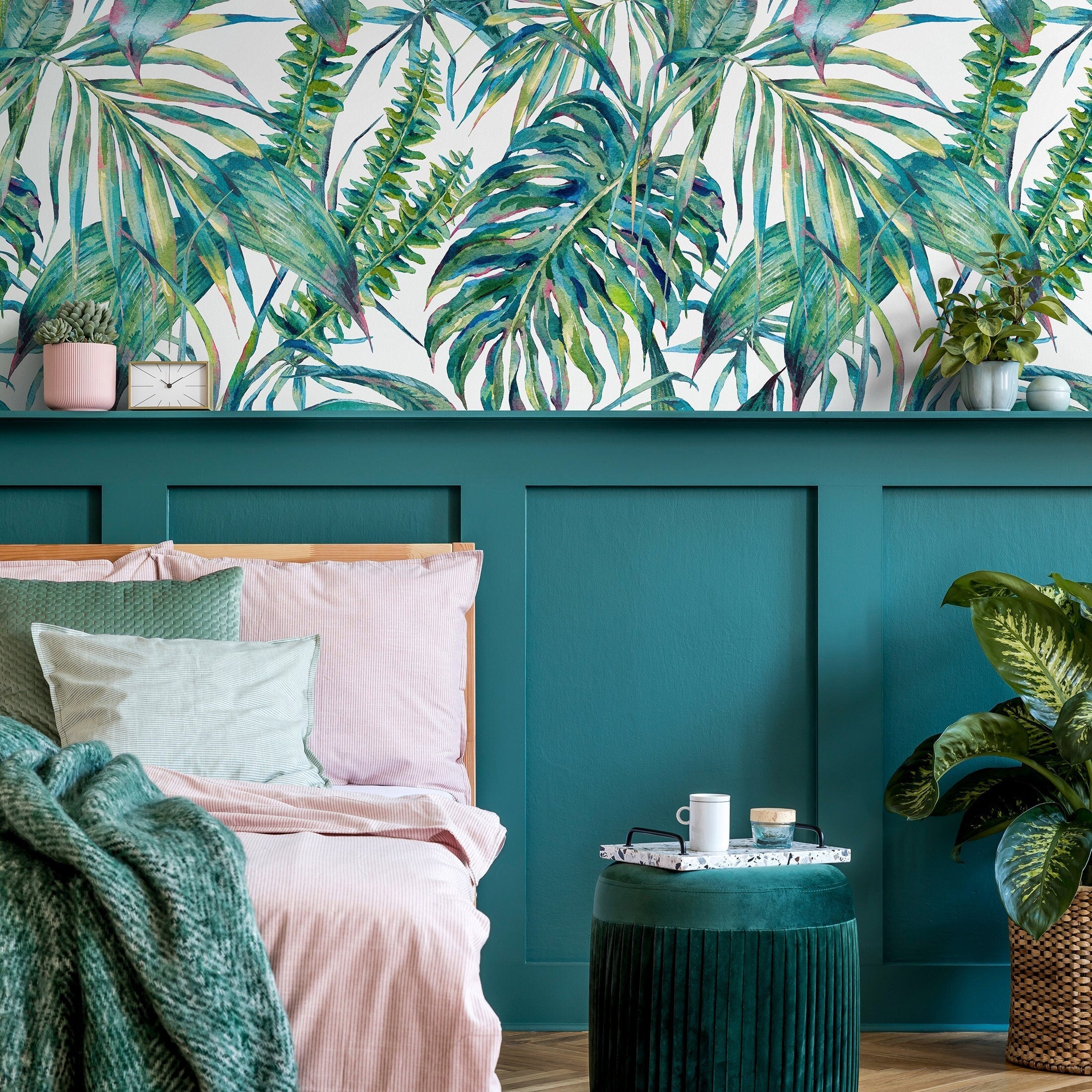 Tropical Wallpaper With Watercolor Jungle Leaves In Green, Teal, And Blue - A285