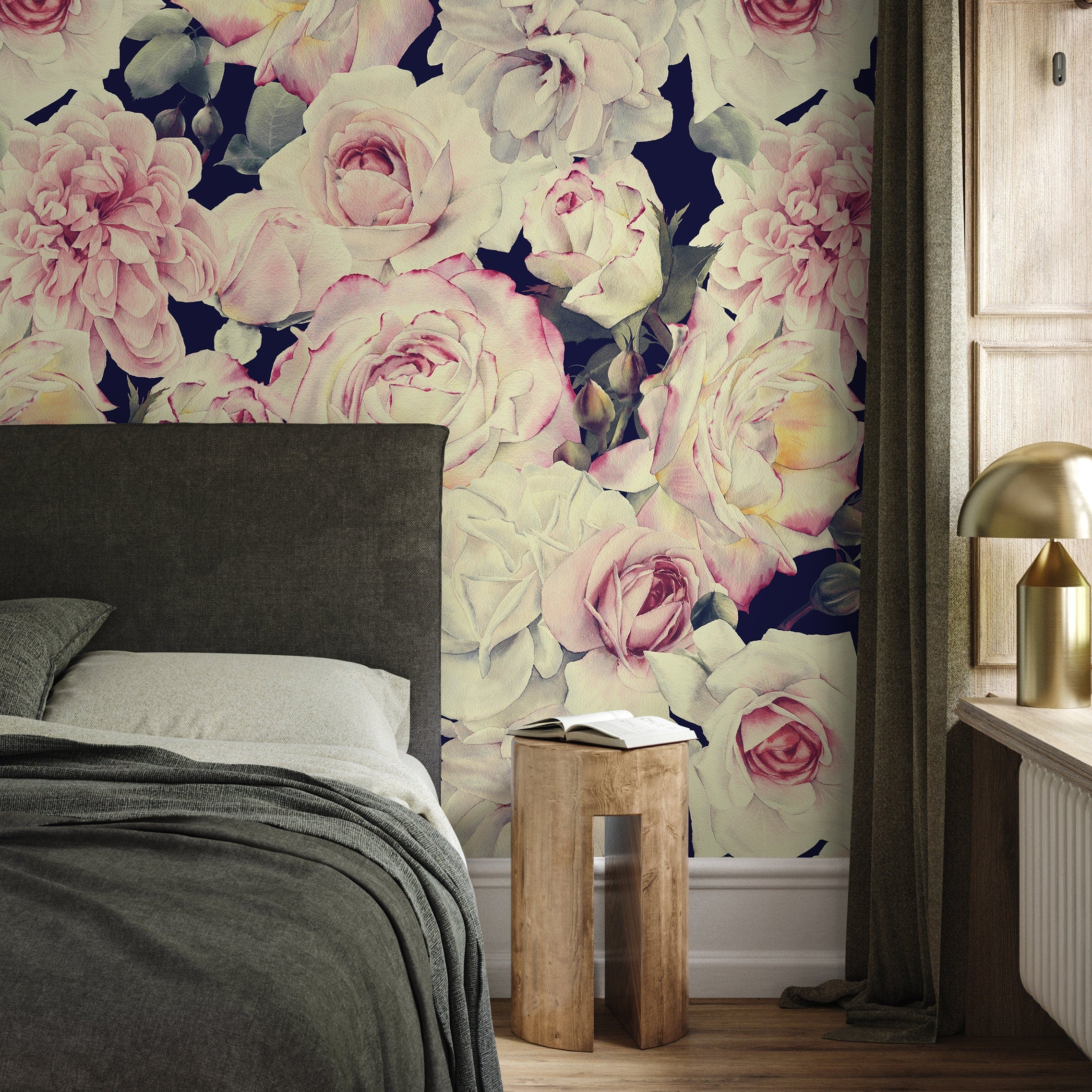 Floral Wallpaper With A Vintage Rose Motif In Pink And Blue - A221