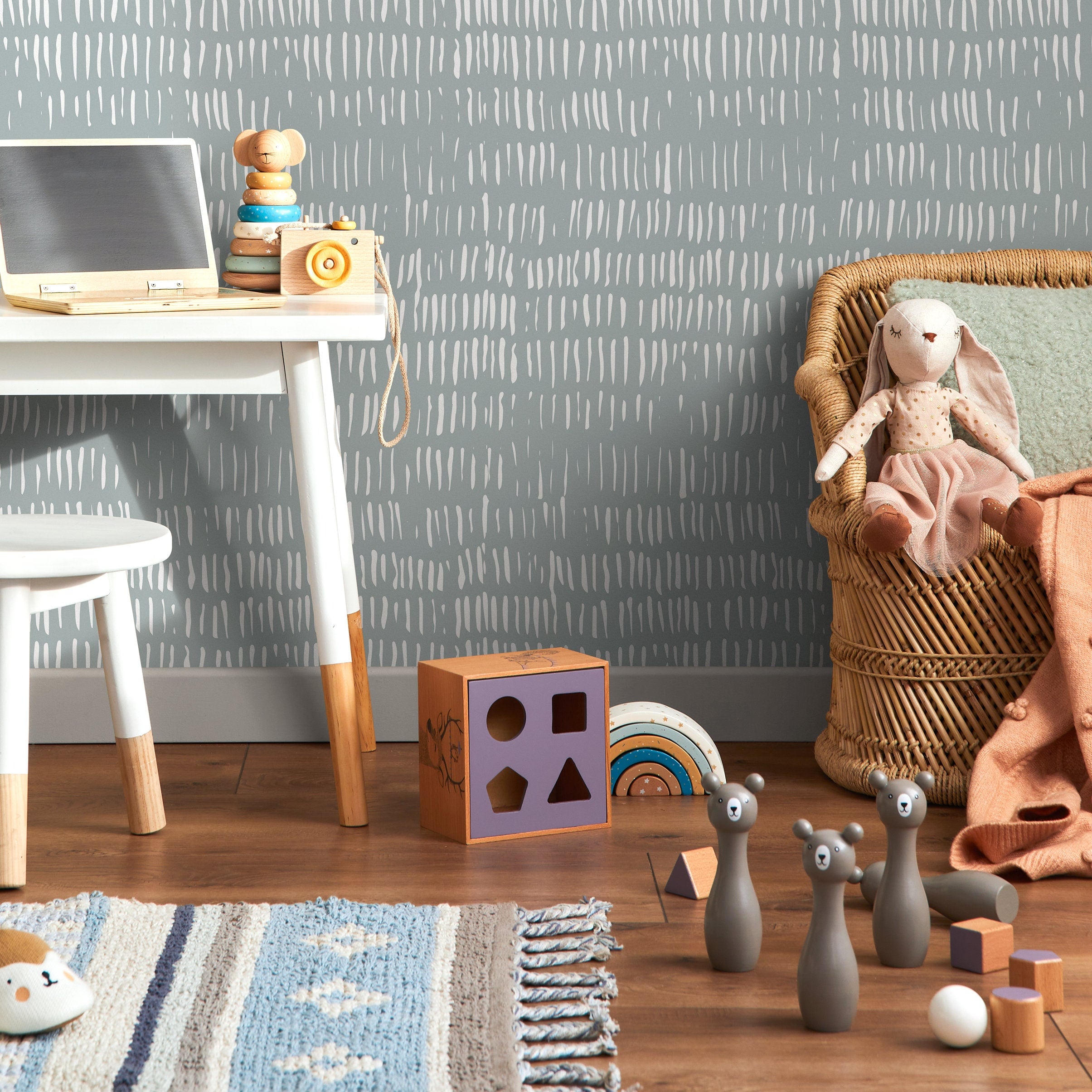 Abstract Wallpaper With Hand-drawn Vertical Lines In Sage Green And White - A635