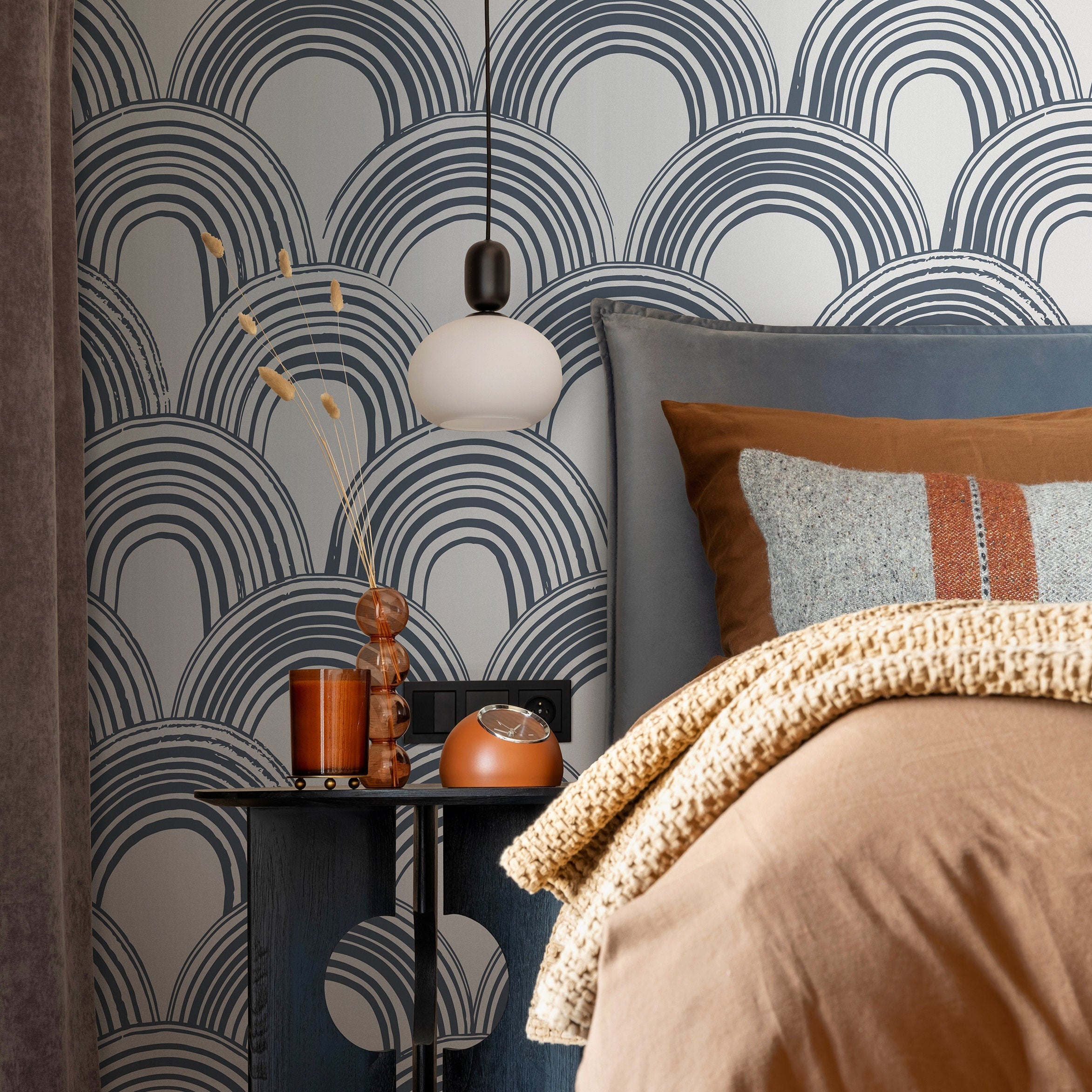 Geometric Wallpaper With A Hand-drawn Arch Pattern In Blue - A878