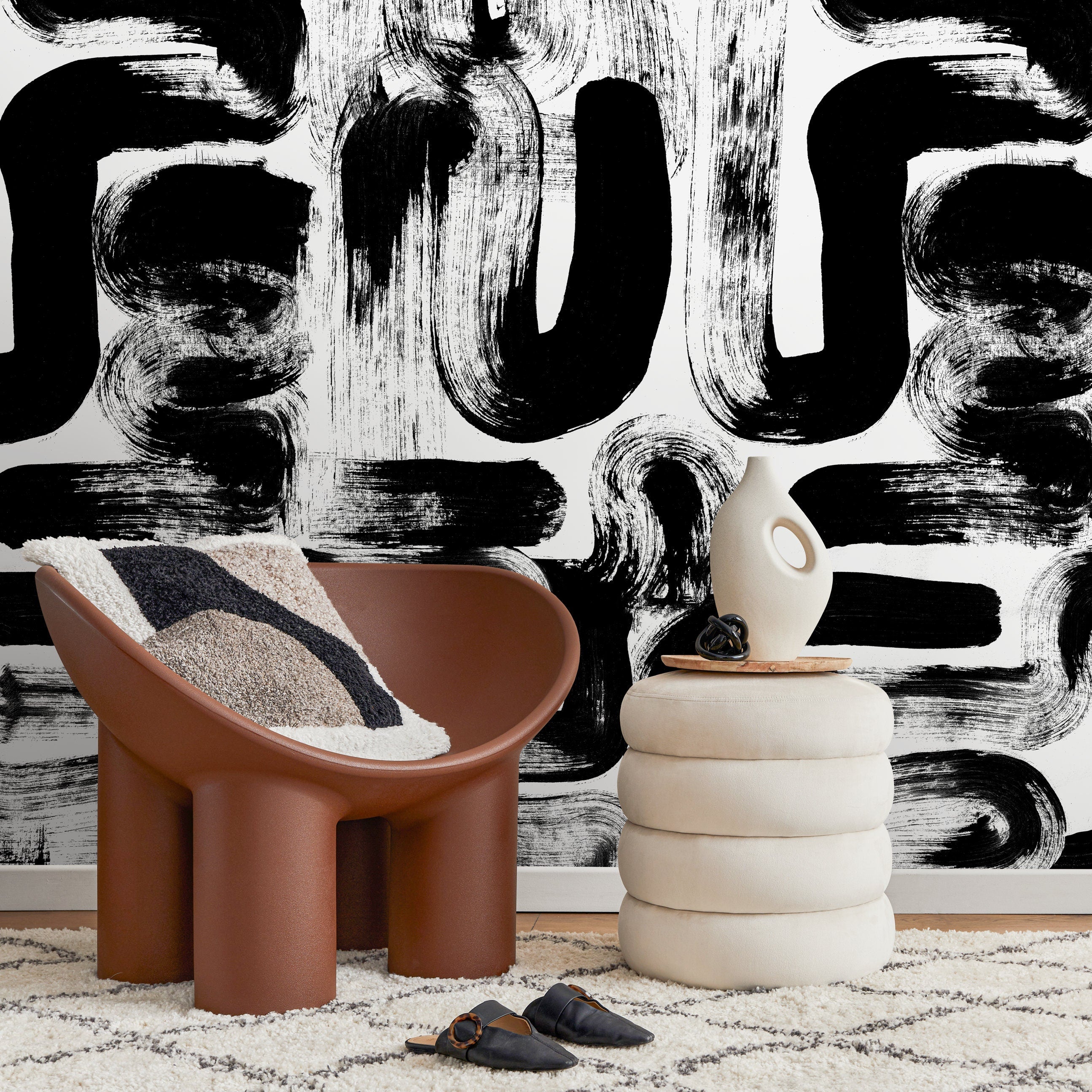 Abstract Wallpaper With Bold Brushstrokes In Black And White - X175