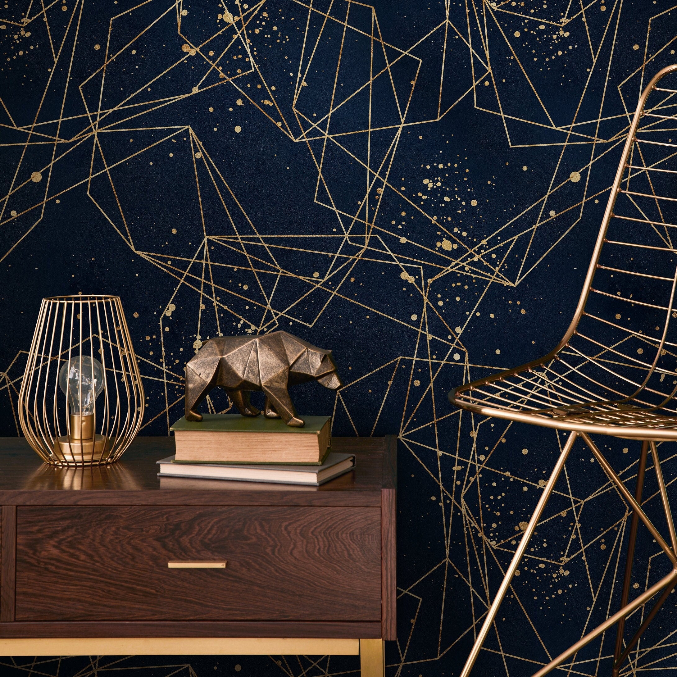 Geometric Wallpaper With Intersecting Gold Lines In Navy Blue And Gold - B322