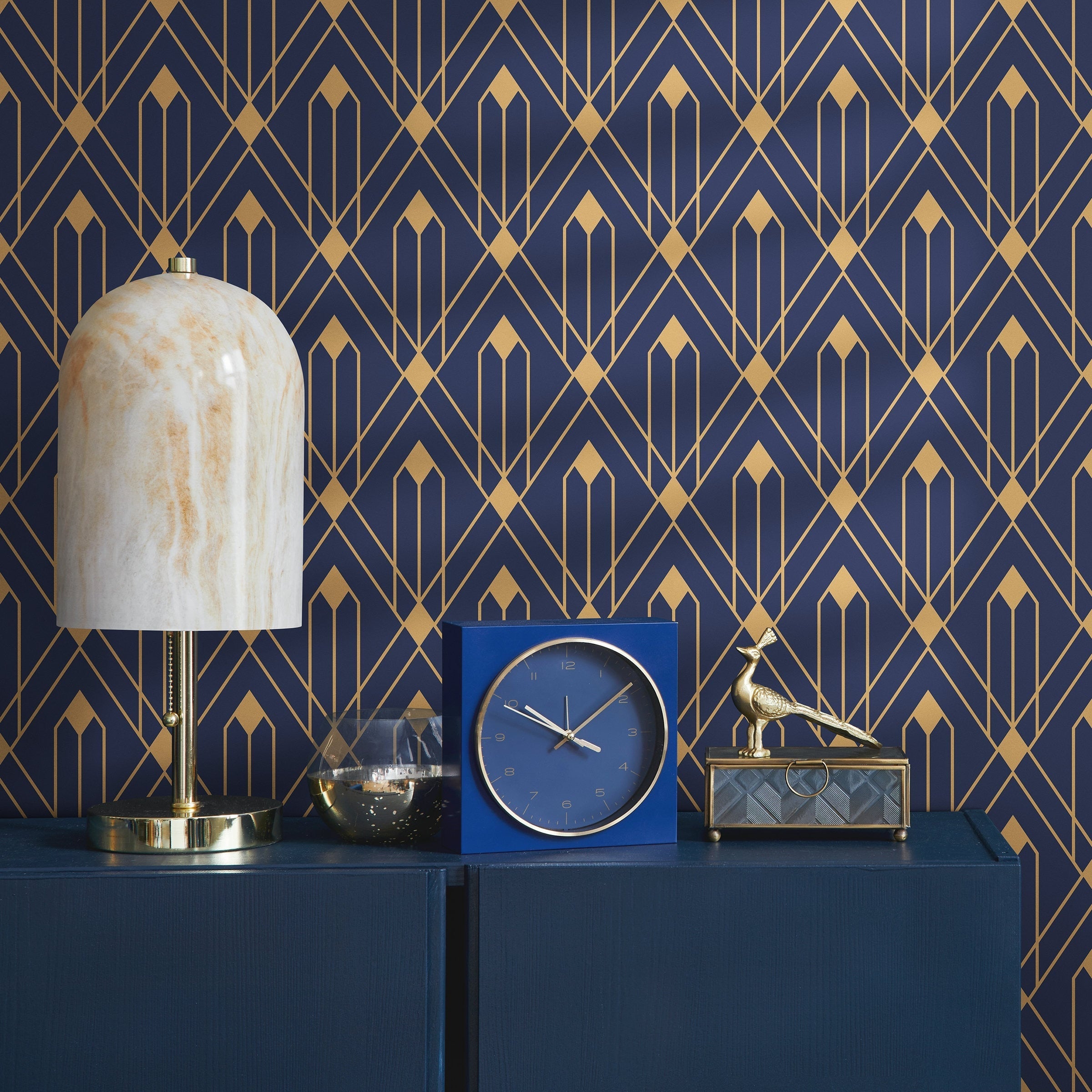 Art Deco Wallpaper With A Geometric Trellis Motif In Blue And Gold - B495