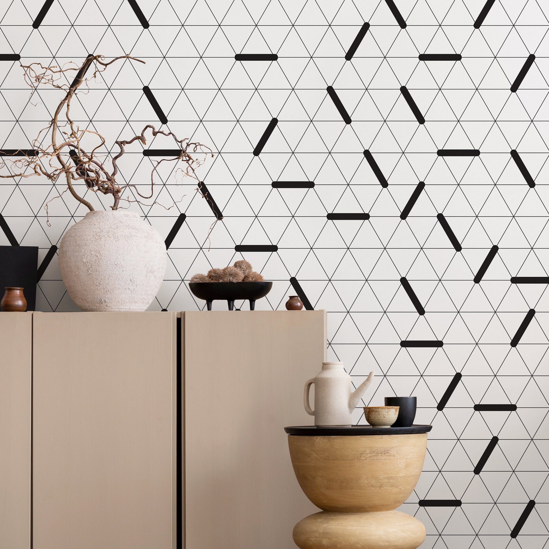 Geometric Wallpaper With A Modern Triangle Motif In Black And White - B083