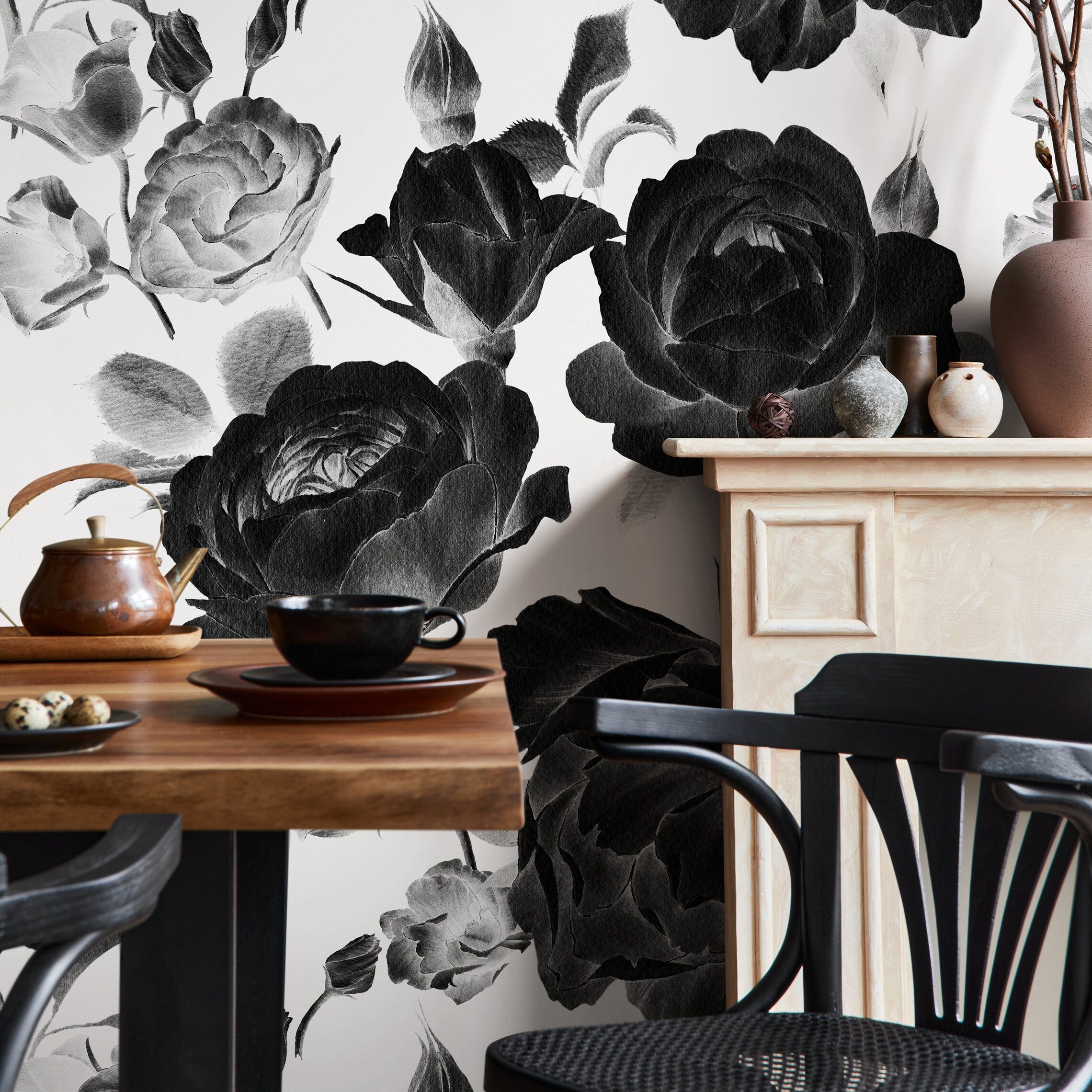Floral Wallpaper With A Dramatic Rose Motif In Black And Gray - B162