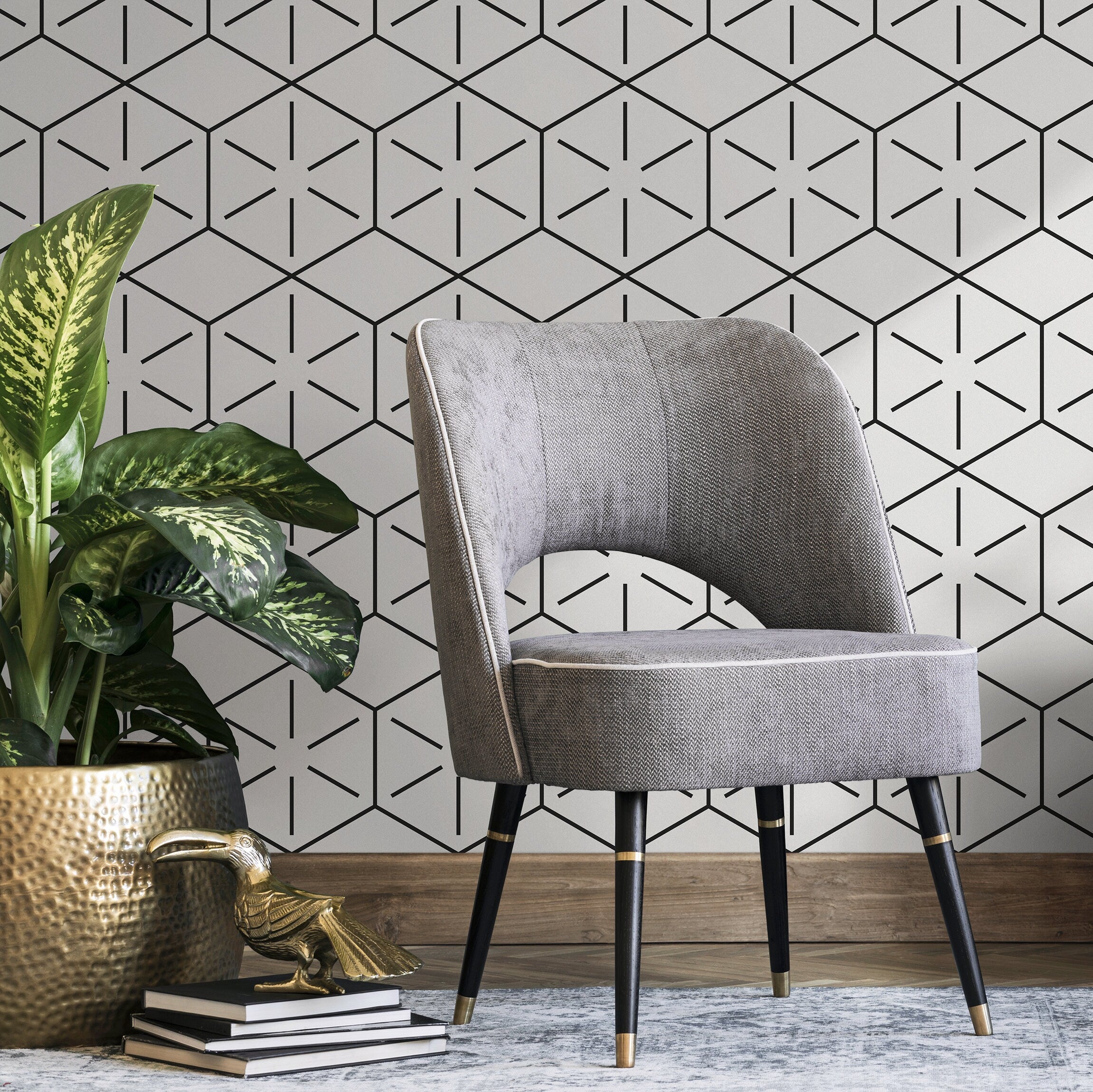 Geometric Wallpaper With A Linear Hexagon Pattern In Black - B157