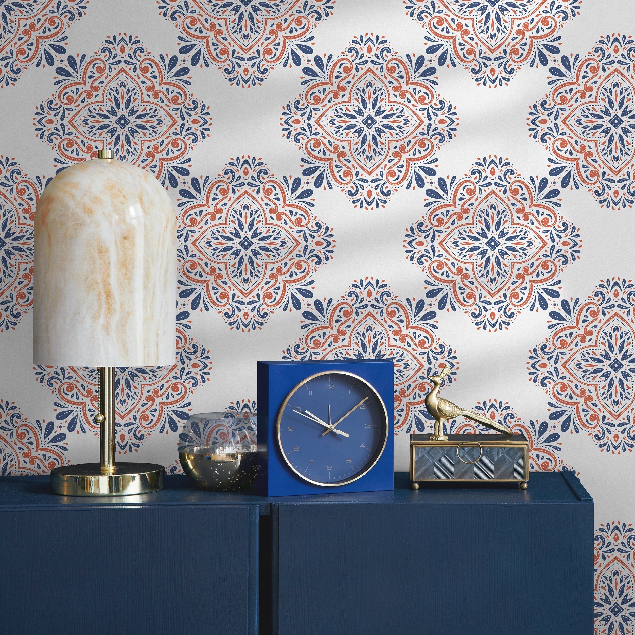 Damask Wallpaper With An Intricate Medallion Motif In Blue And Orange - B335