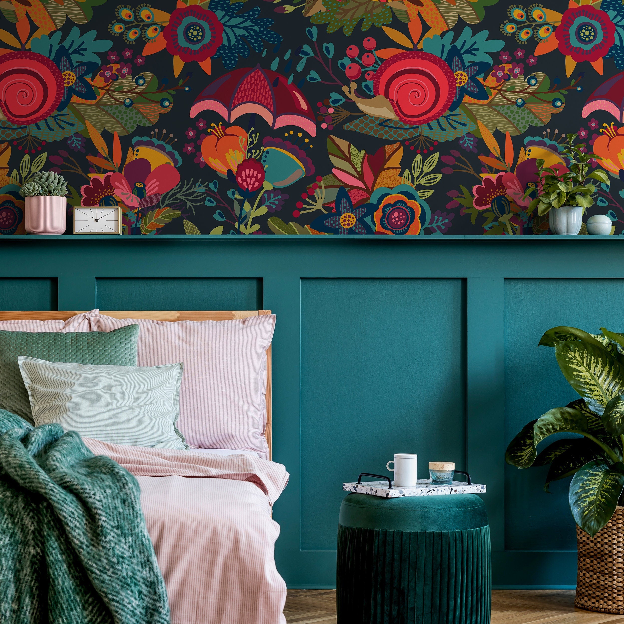 Floral Wallpaper With A Whimsical Motif In Red, Teal, And Orange - B399