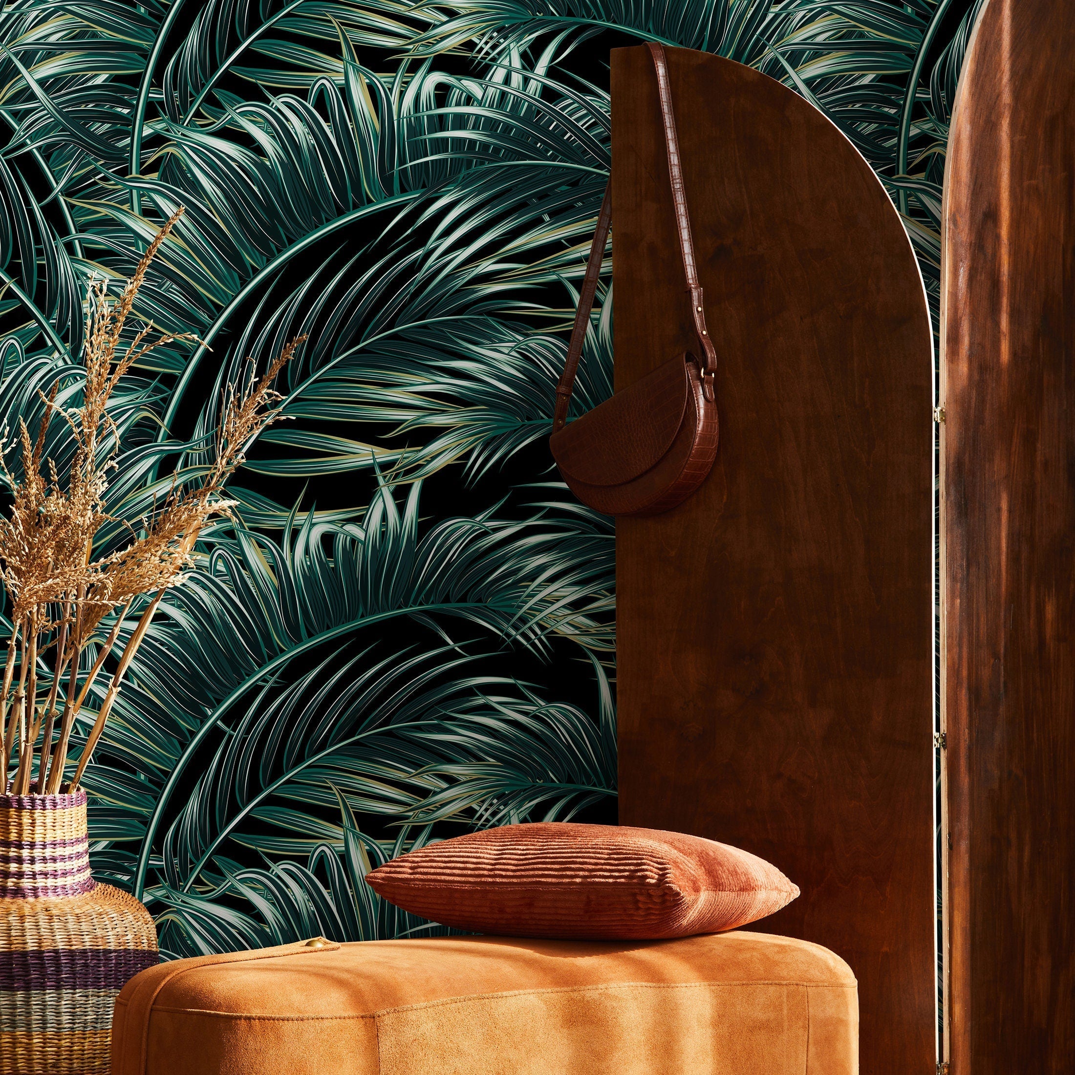Tropical Wallpaper Featuring Lush Palm Fronds In Green, White, And Black - B123