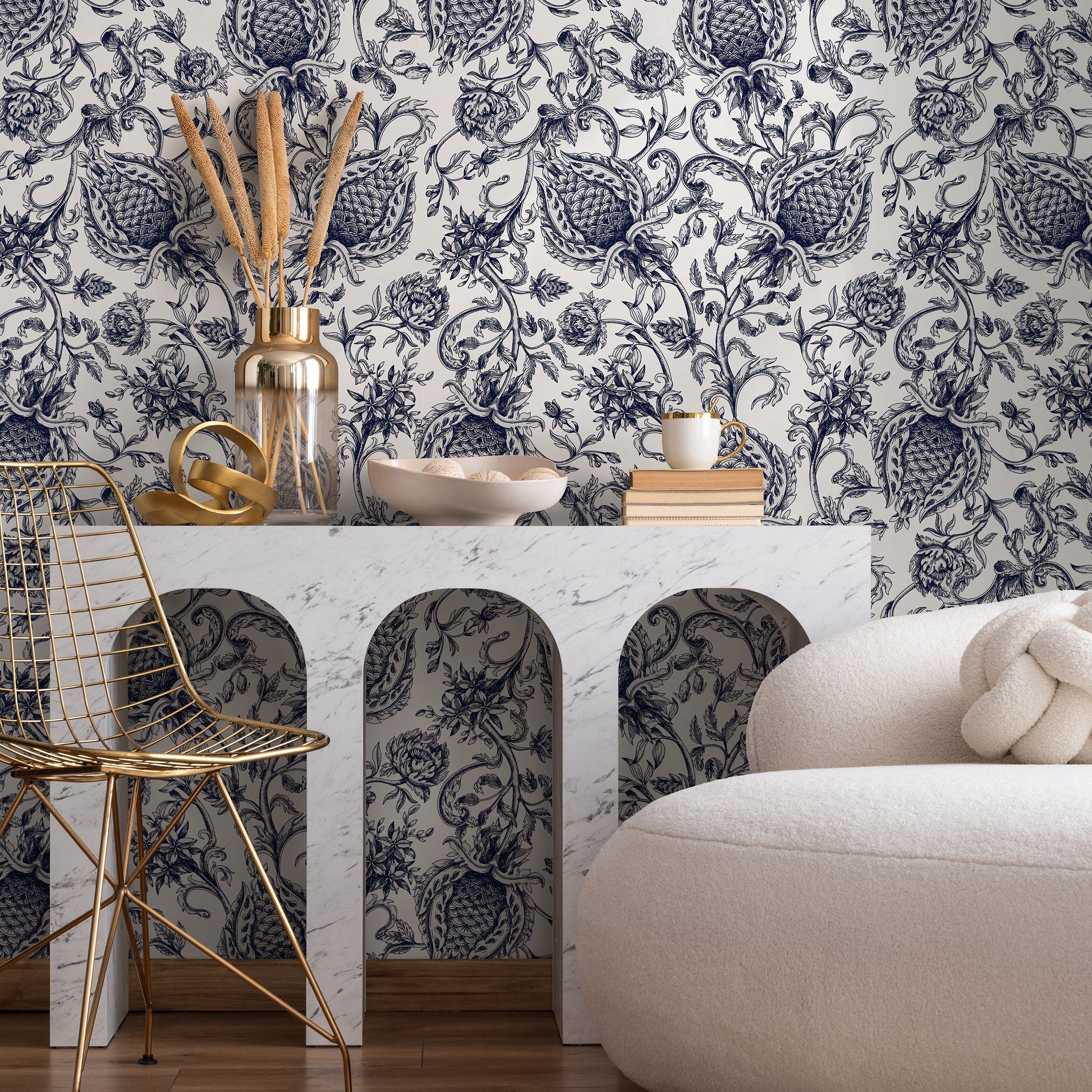Vintage Floral Wallpaper With A Damask Motif In Navy Blue - B310