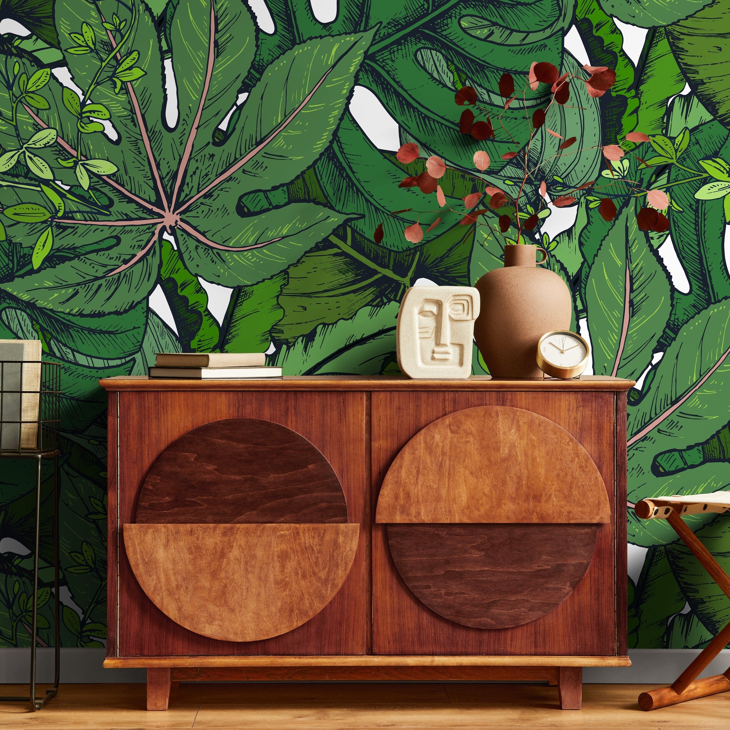 Botanical Wallpaper With Illustrated Tropical Leaves In Green And Black - B394