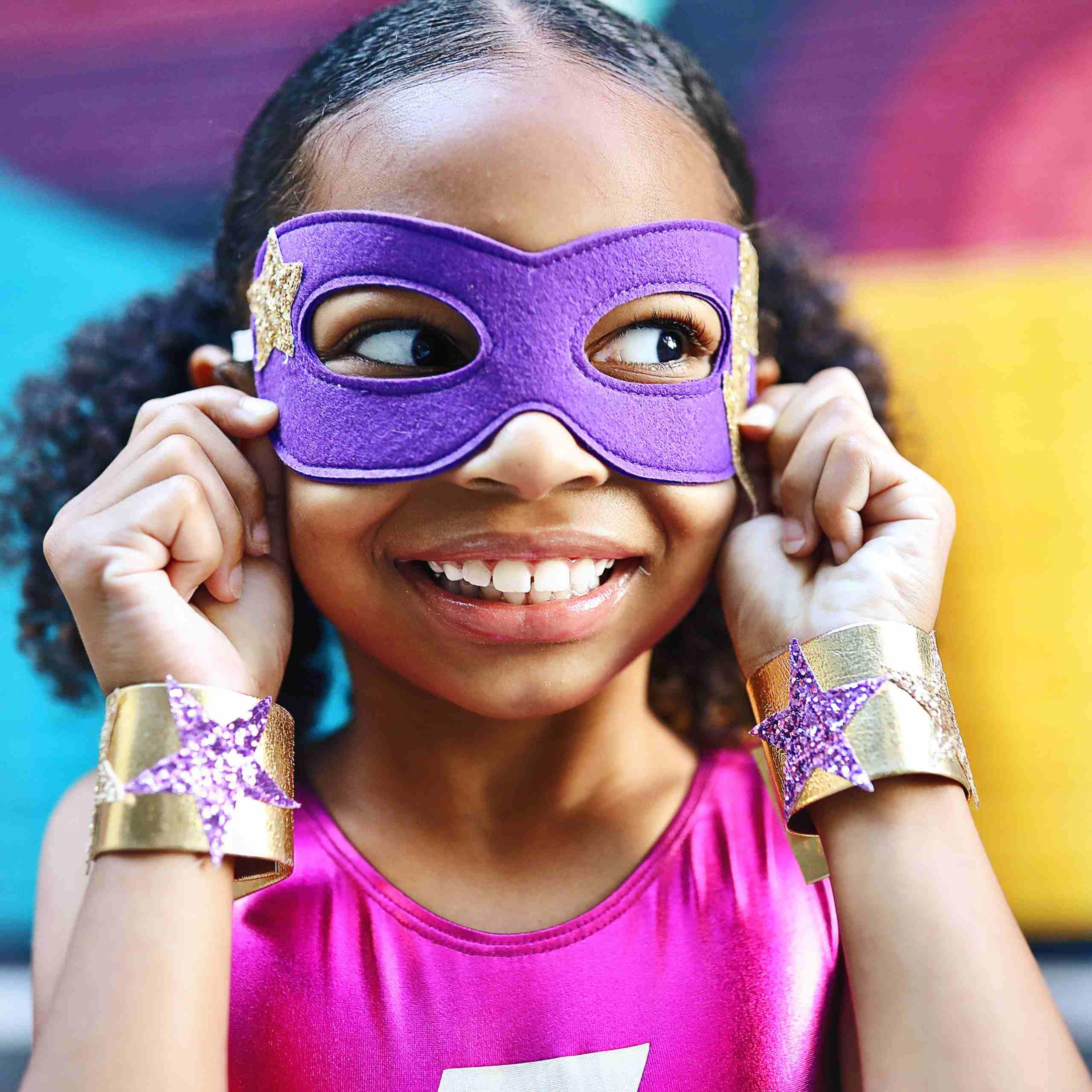 Superhero Mask & Cuff Set, Purple/fuchsia