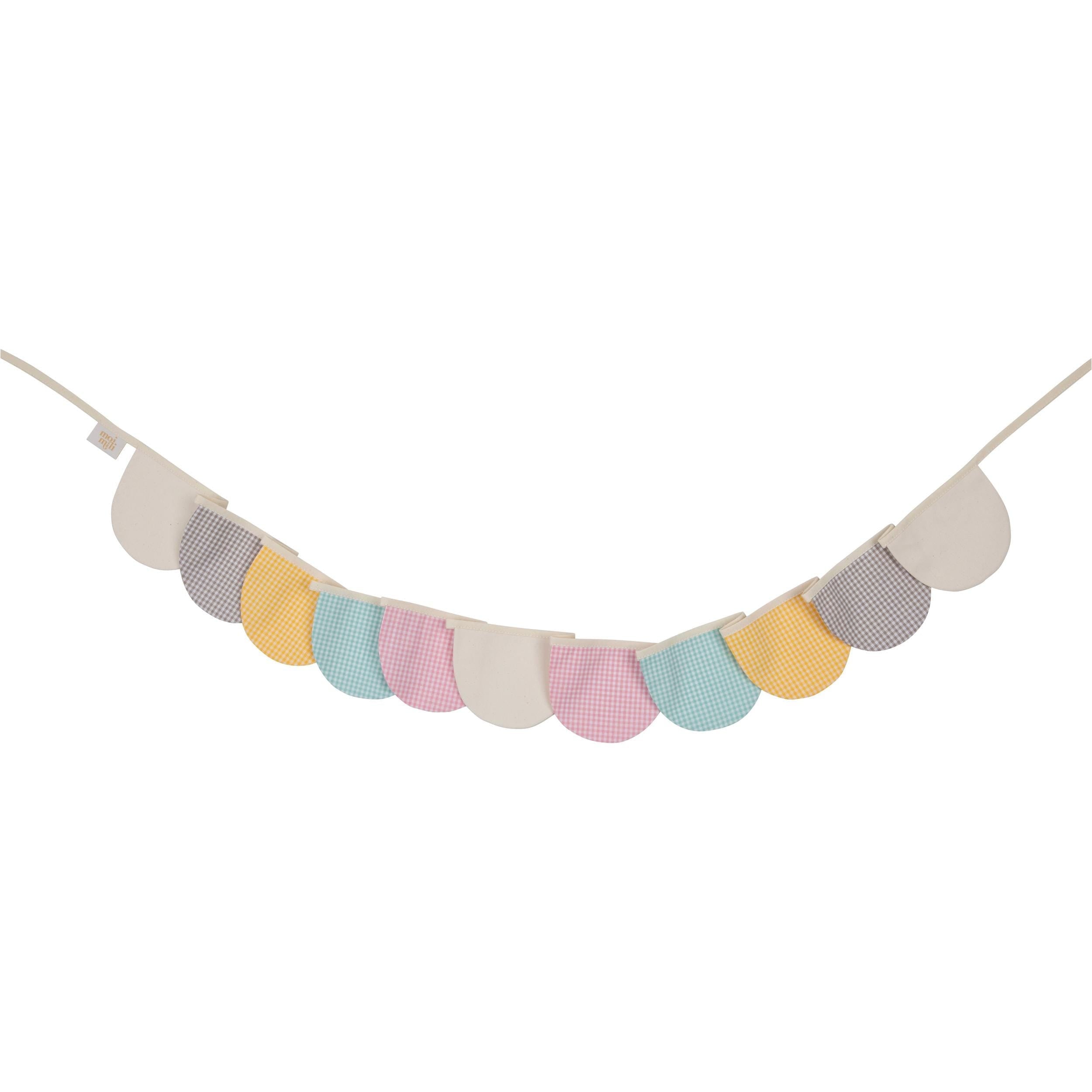 “spring Garden” Garland With Half Moons