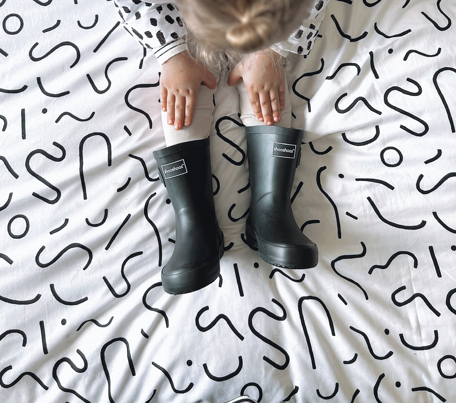 Toddler Rain Boots in Black - Arrow