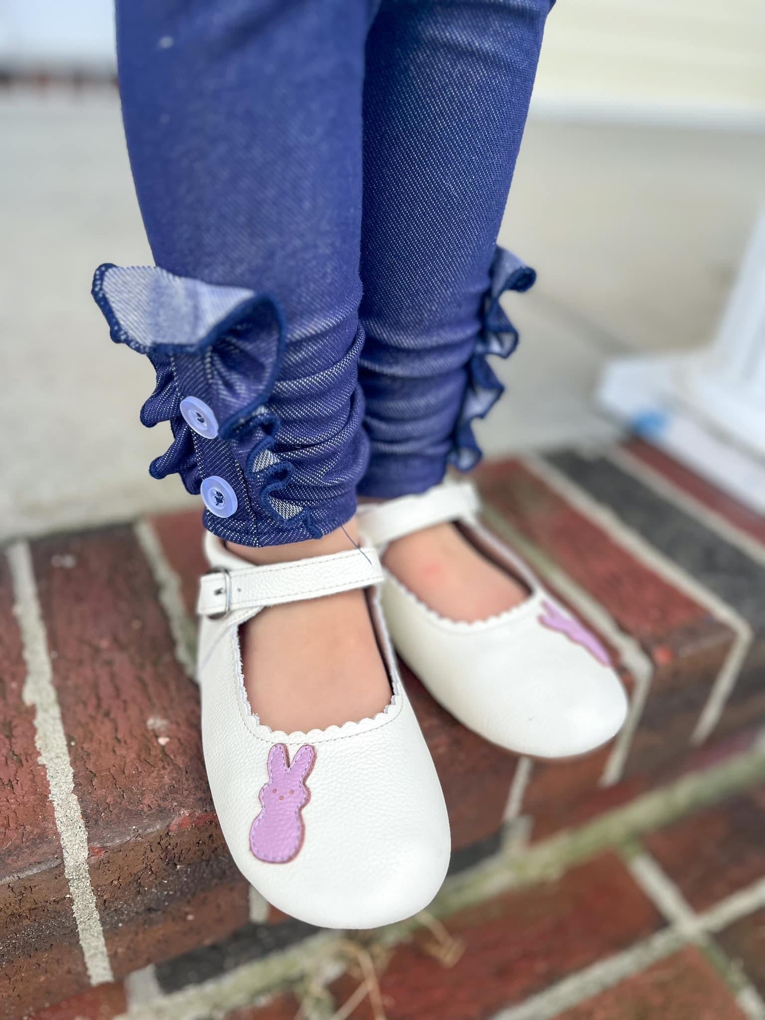 Mary Jane - Ivory With Peeps Patch