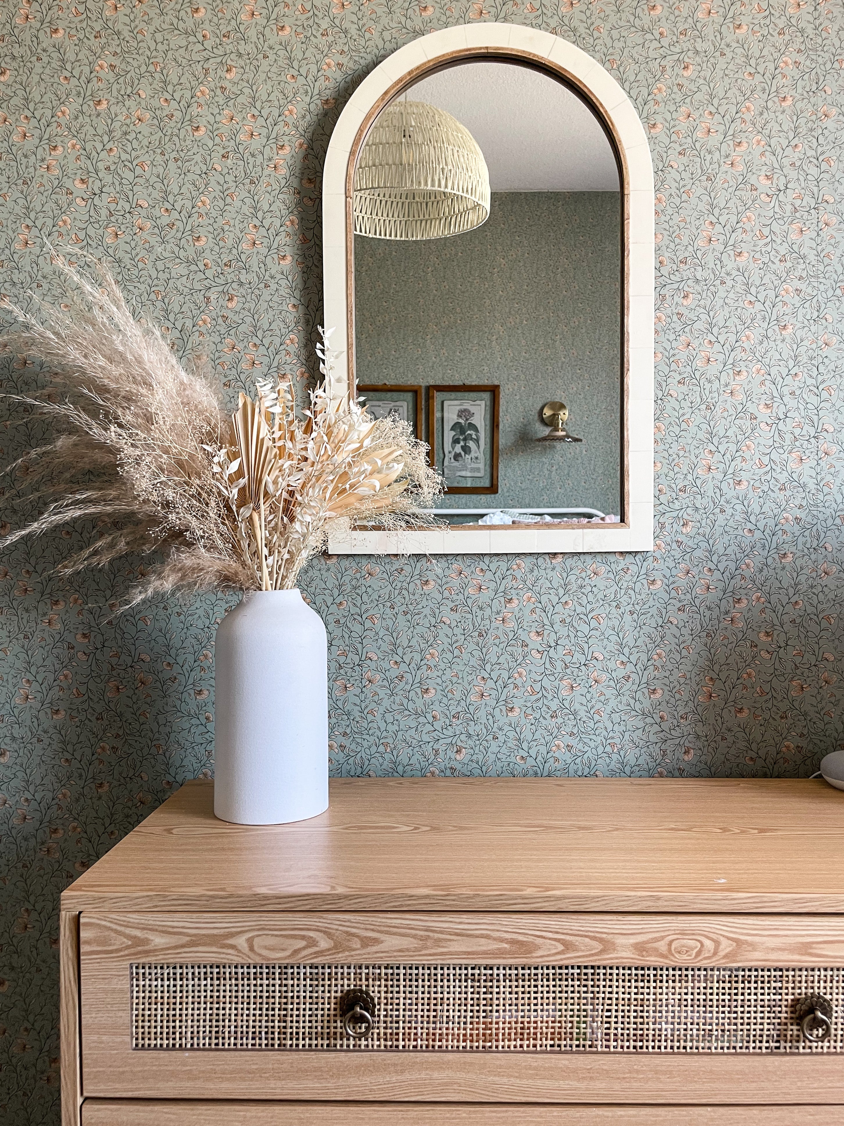 Edelweiss Wallpaper By Danelys Sidron