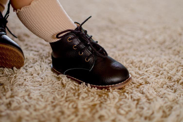 𝐂𝐎𝐌𝐁𝐀𝐓 𝐁𝐎𝐎𝐓𝐒 - Black