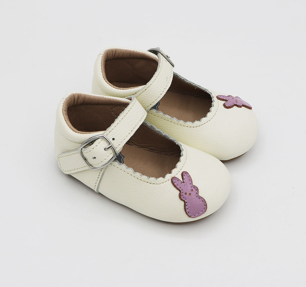 Mary Jane - Ivory With Peeps Patch