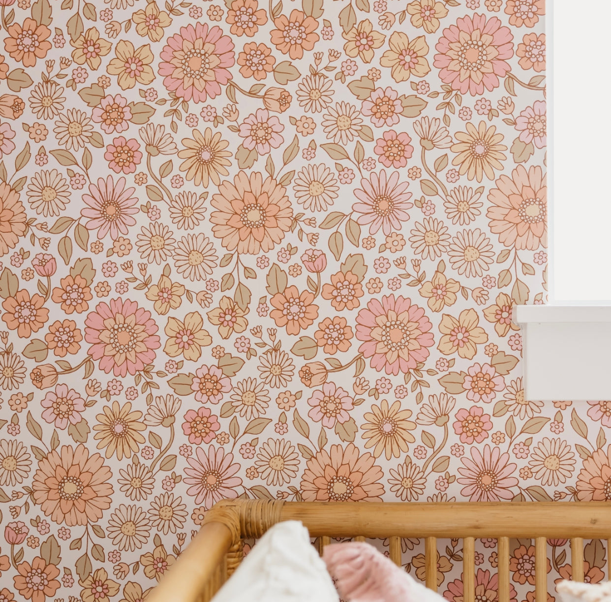 Daisy Wallpaper By Lovely People Studio