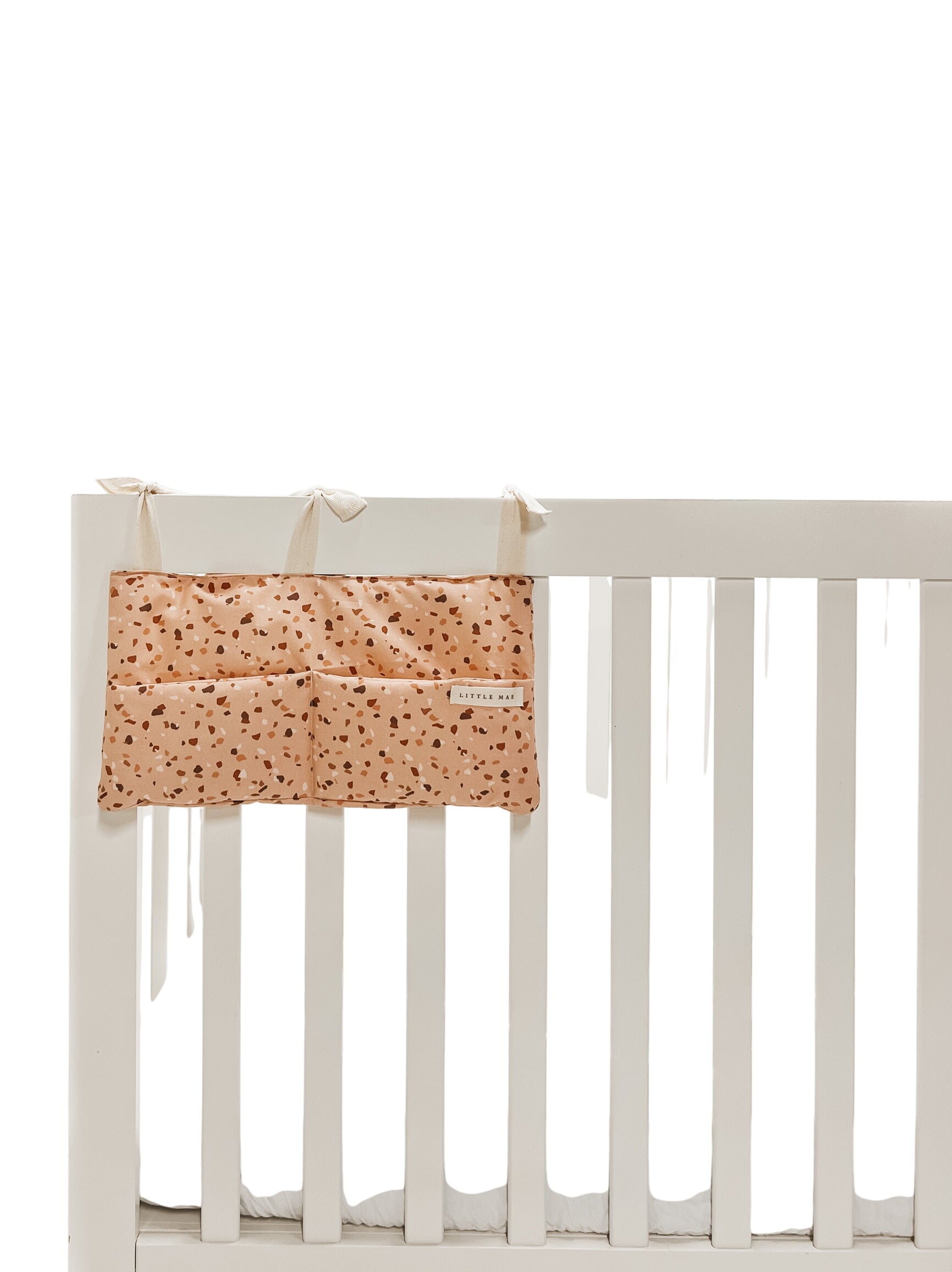 Pebble Crib Organizer