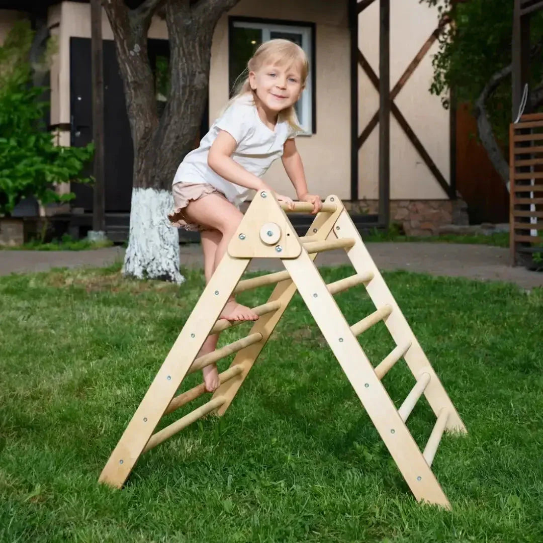 Indoor Montessori Triangle Climbing Ladder For Toddlers 1-7 Y.o.