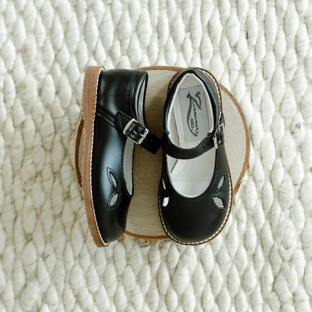 Josie Mary Jane - Black