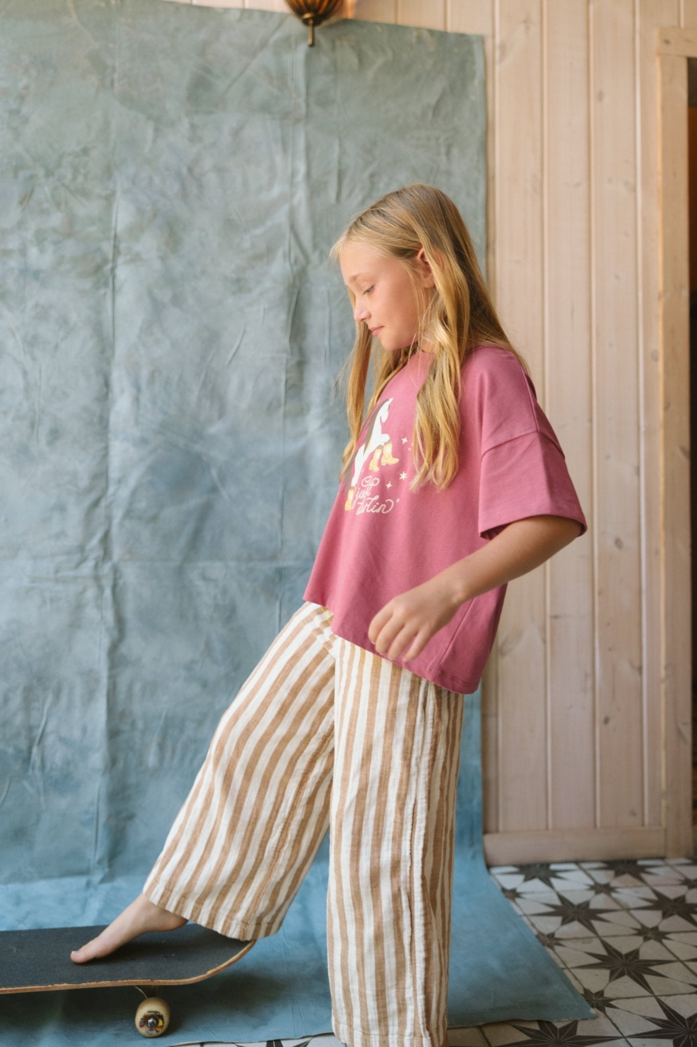 Just Darlin Chill Tee