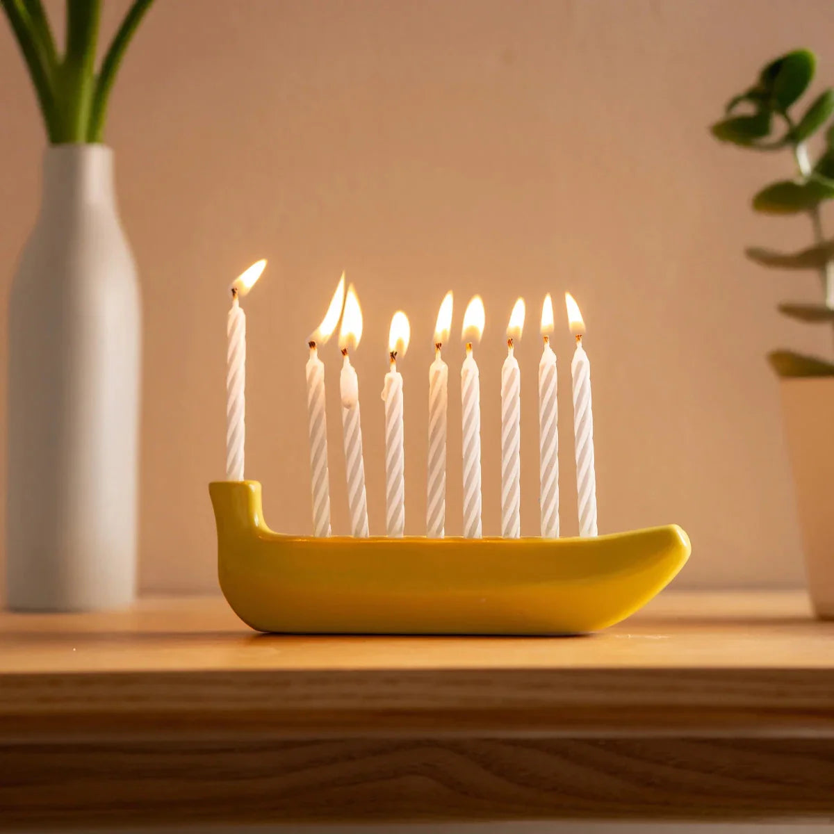 Kikkerland Mini Banorah Banana Menorah