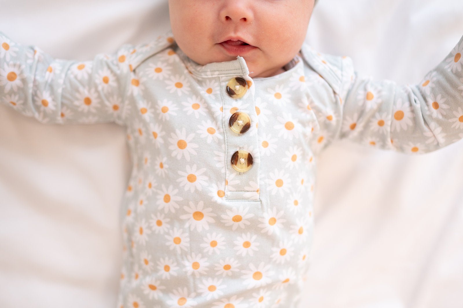 Knotted Baby Gown - Blue Daisy