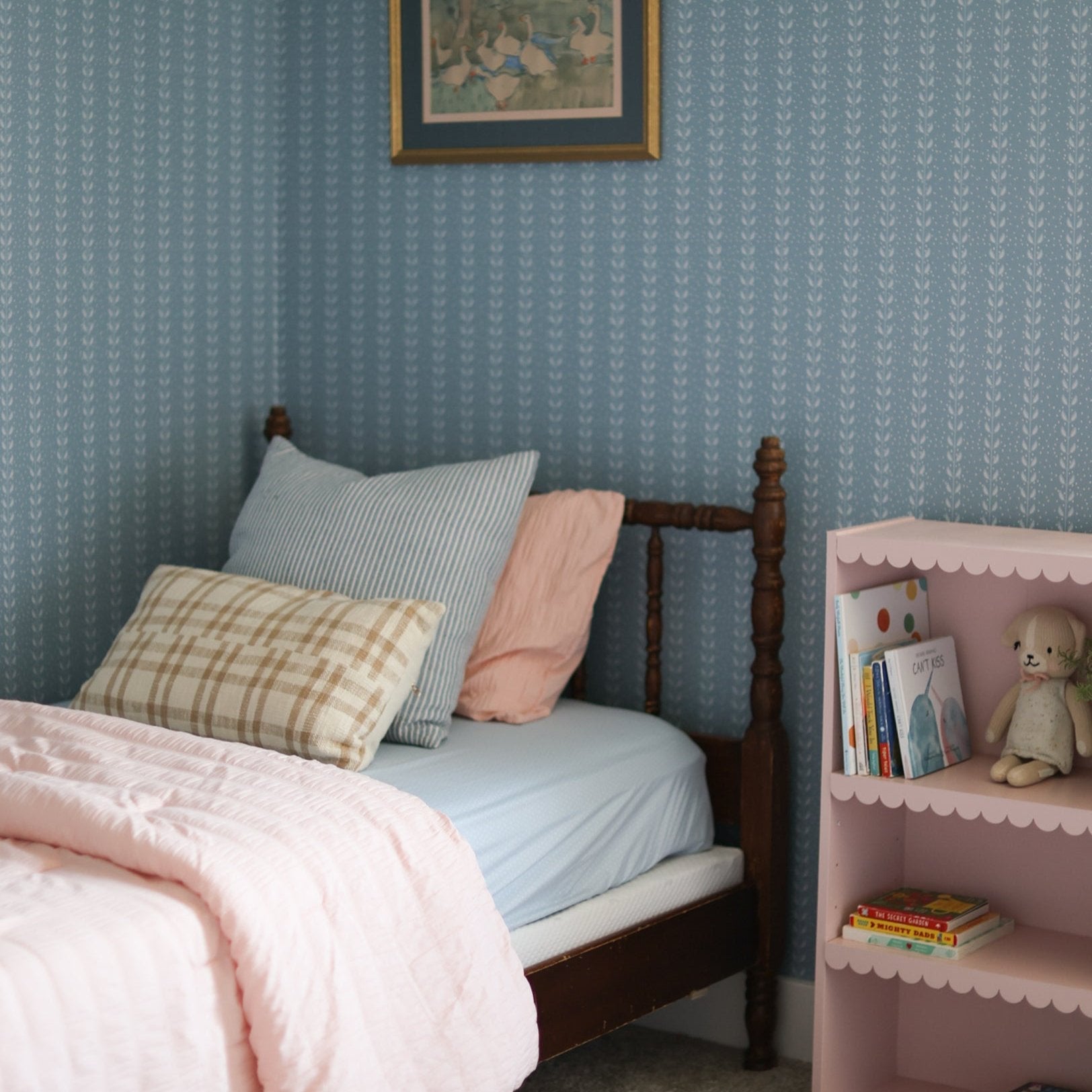 Francesca Wallpaper By House Of Haricot