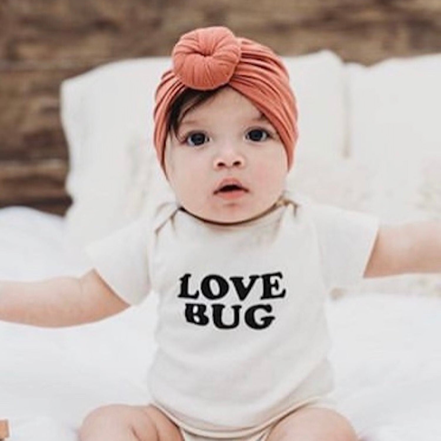 Love Bug Organic Cotton Baby Bodysuit Short Sleeve