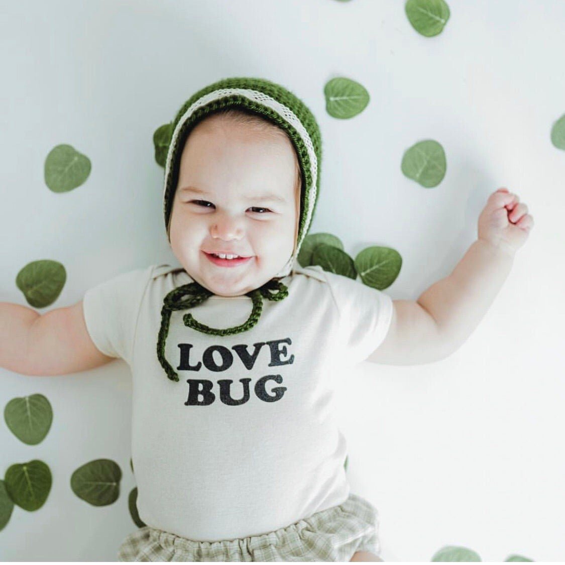 Love Bug Organic Cotton Baby Bodysuit Short Sleeve